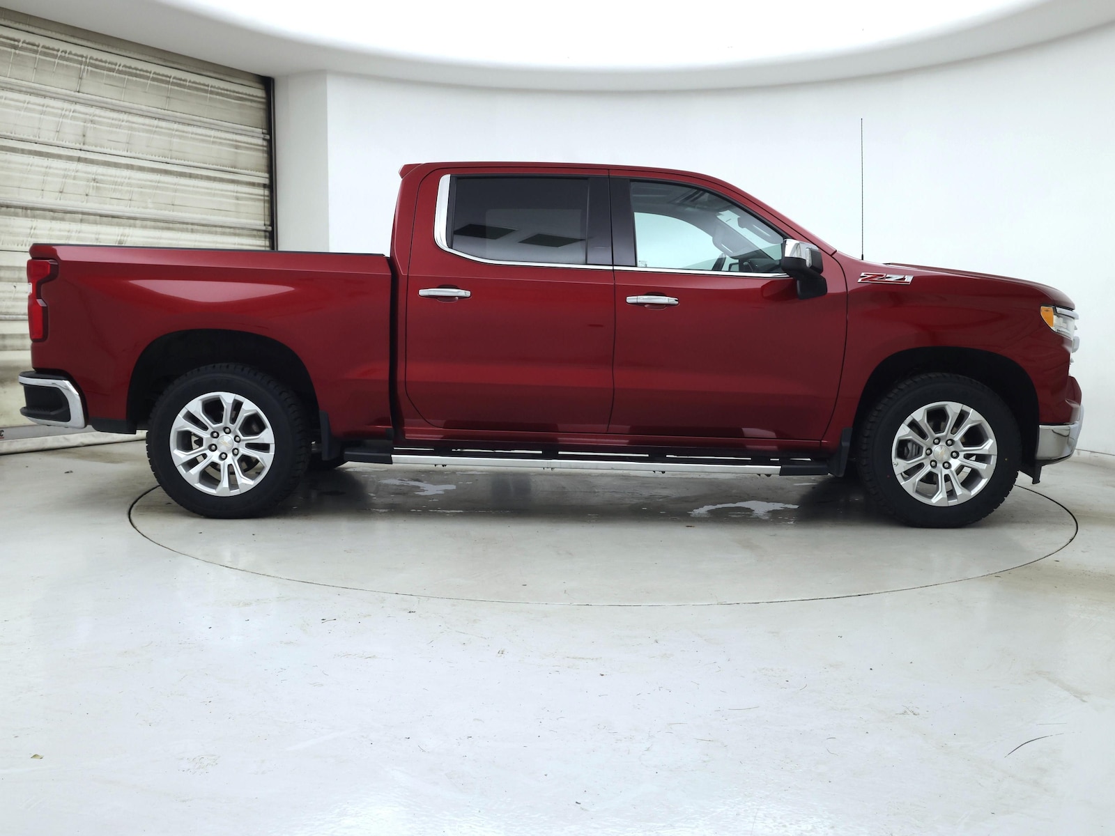 2022 Chevrolet Silverado 1500 LTZ - Photo 8