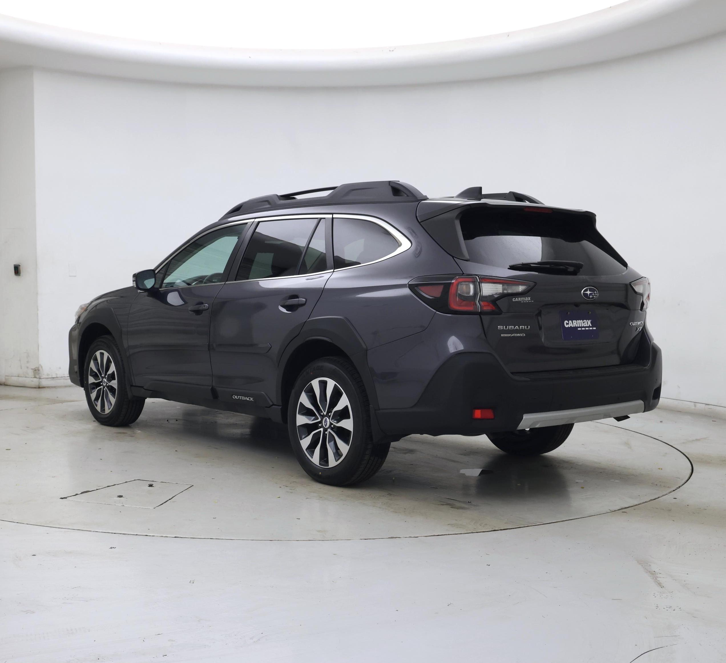 Thumbnail: 2023 Subaru Outback - 2