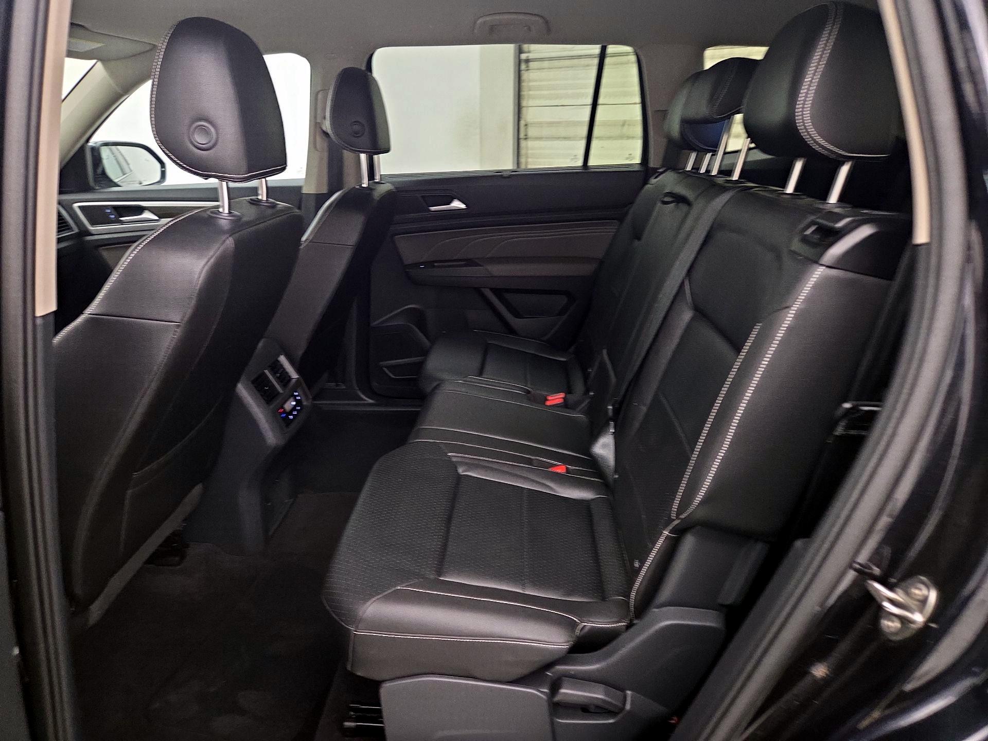 Thumbnail: 2023 Volkswagen Atlas - 19