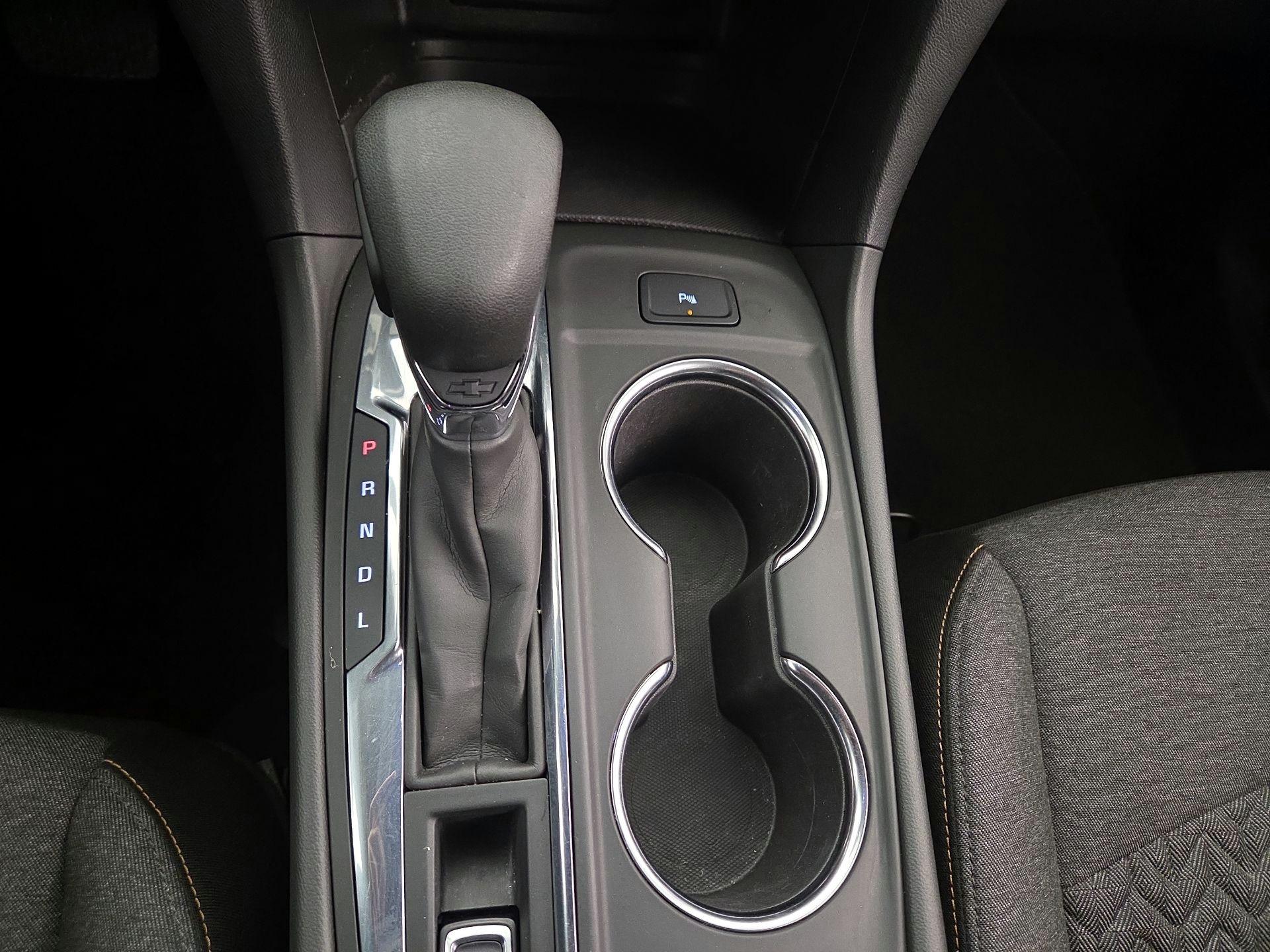 Thumbnail: 2023 Chevrolet Equinox - 17