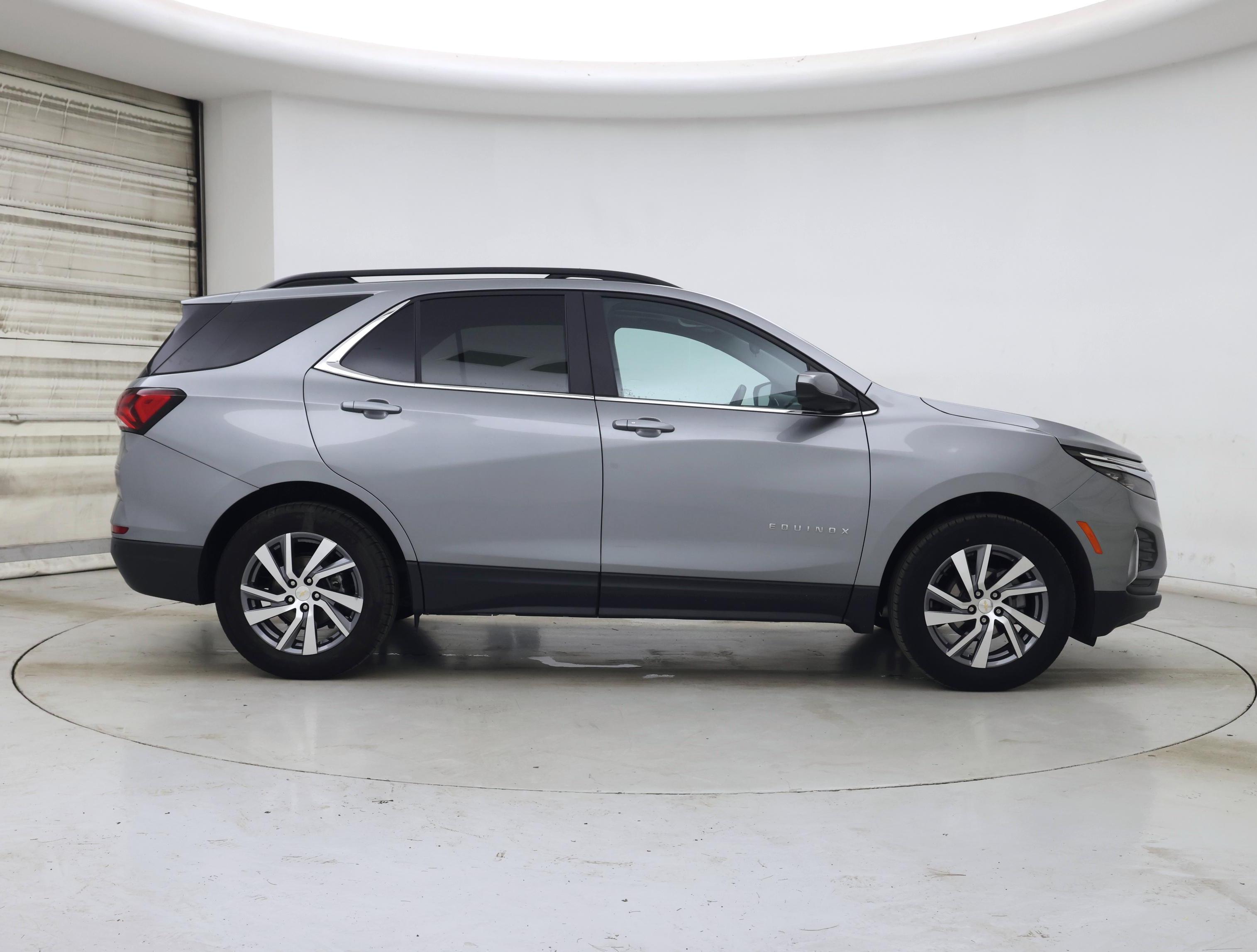 Thumbnail: 2023 Chevrolet Equinox - 7