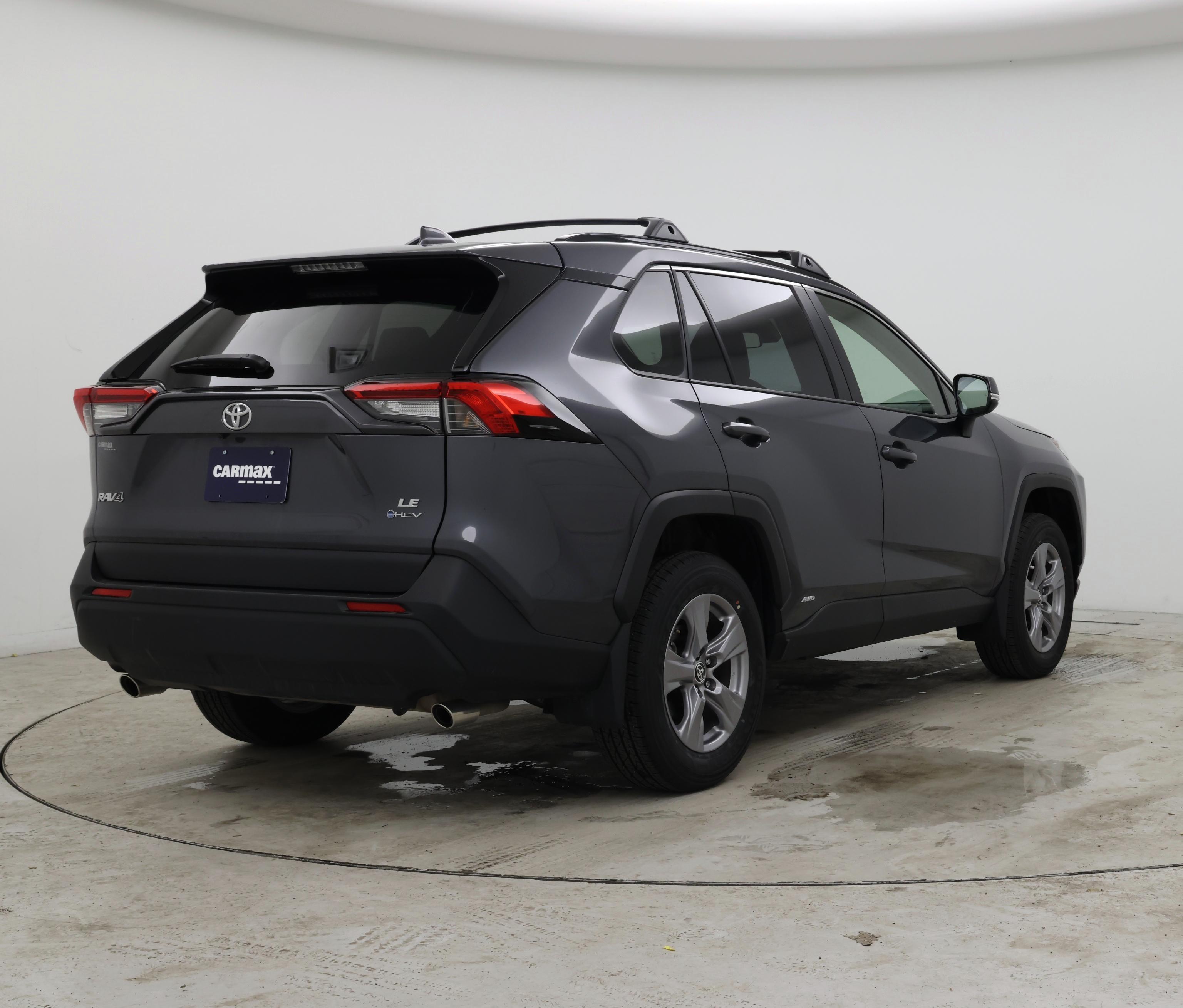 Thumbnail: 2025 Toyota RAV4 - 8