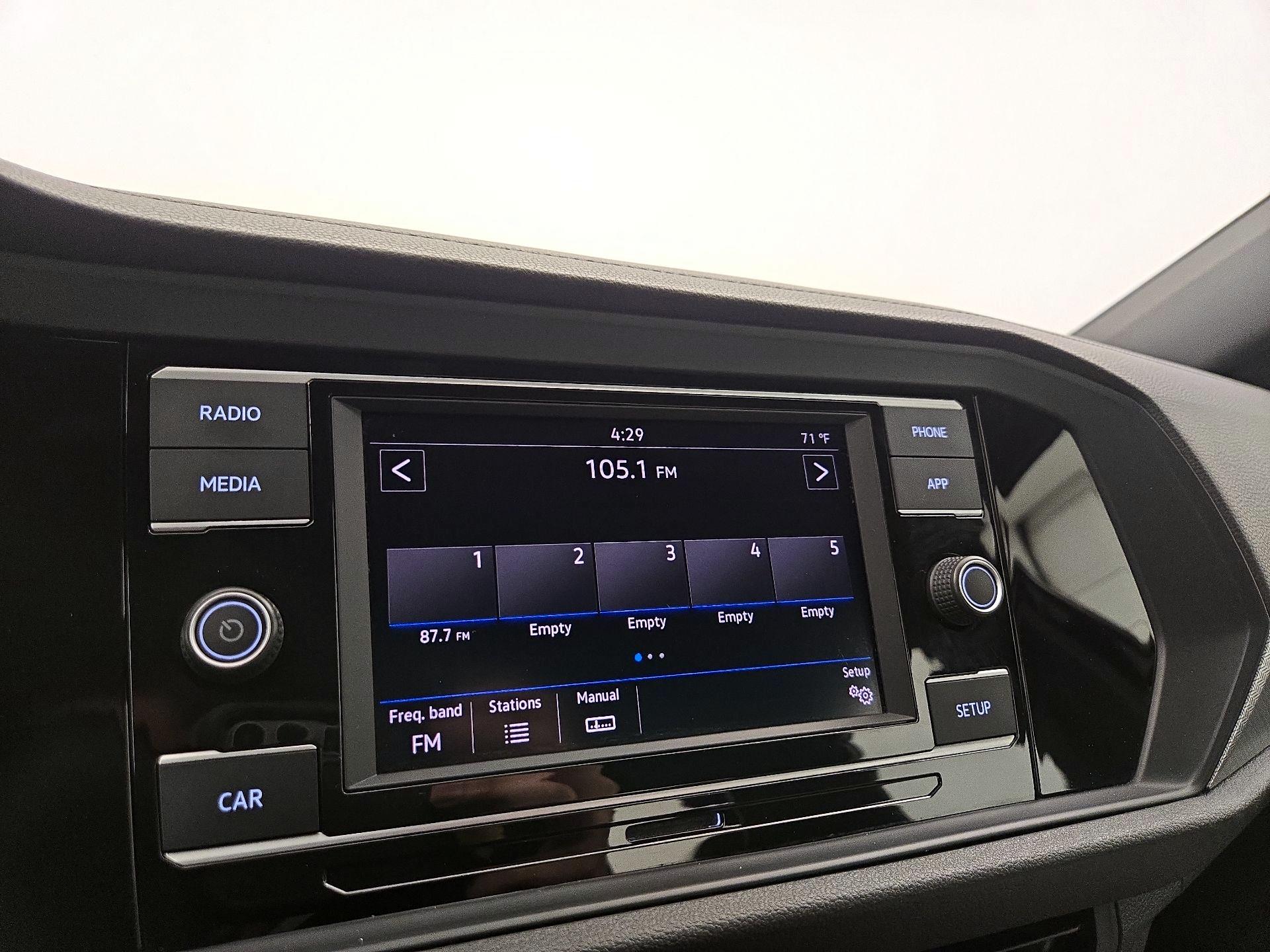 Thumbnail: 2019 Volkswagen Jetta - 15