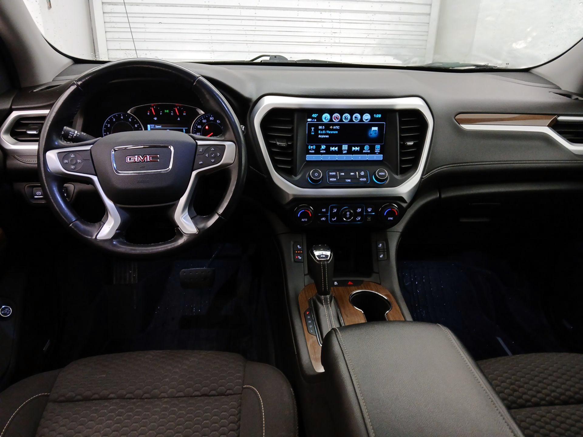 Thumbnail: 2019 GMC Acadia - 9