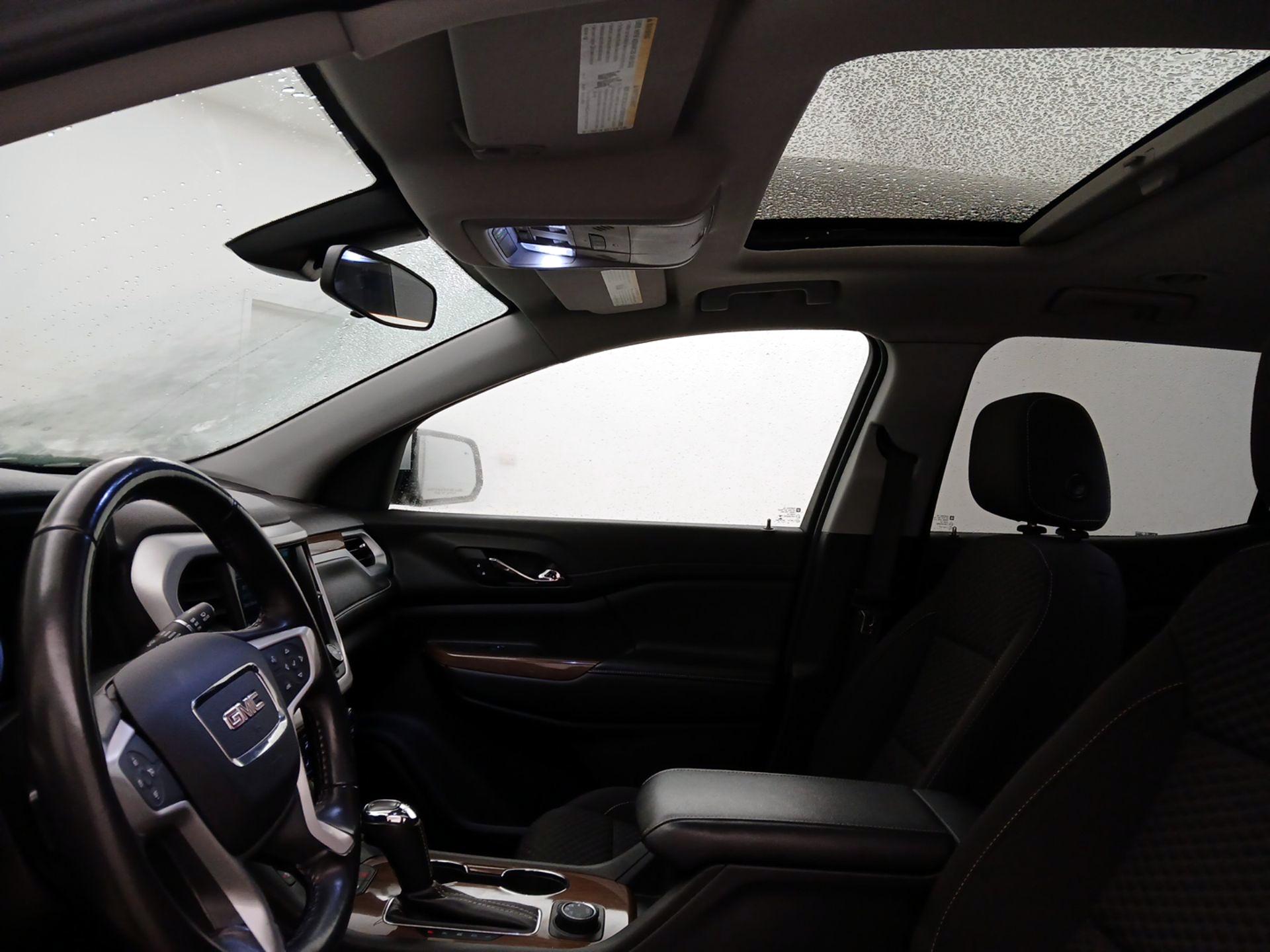 Thumbnail: 2019 GMC Acadia - 19