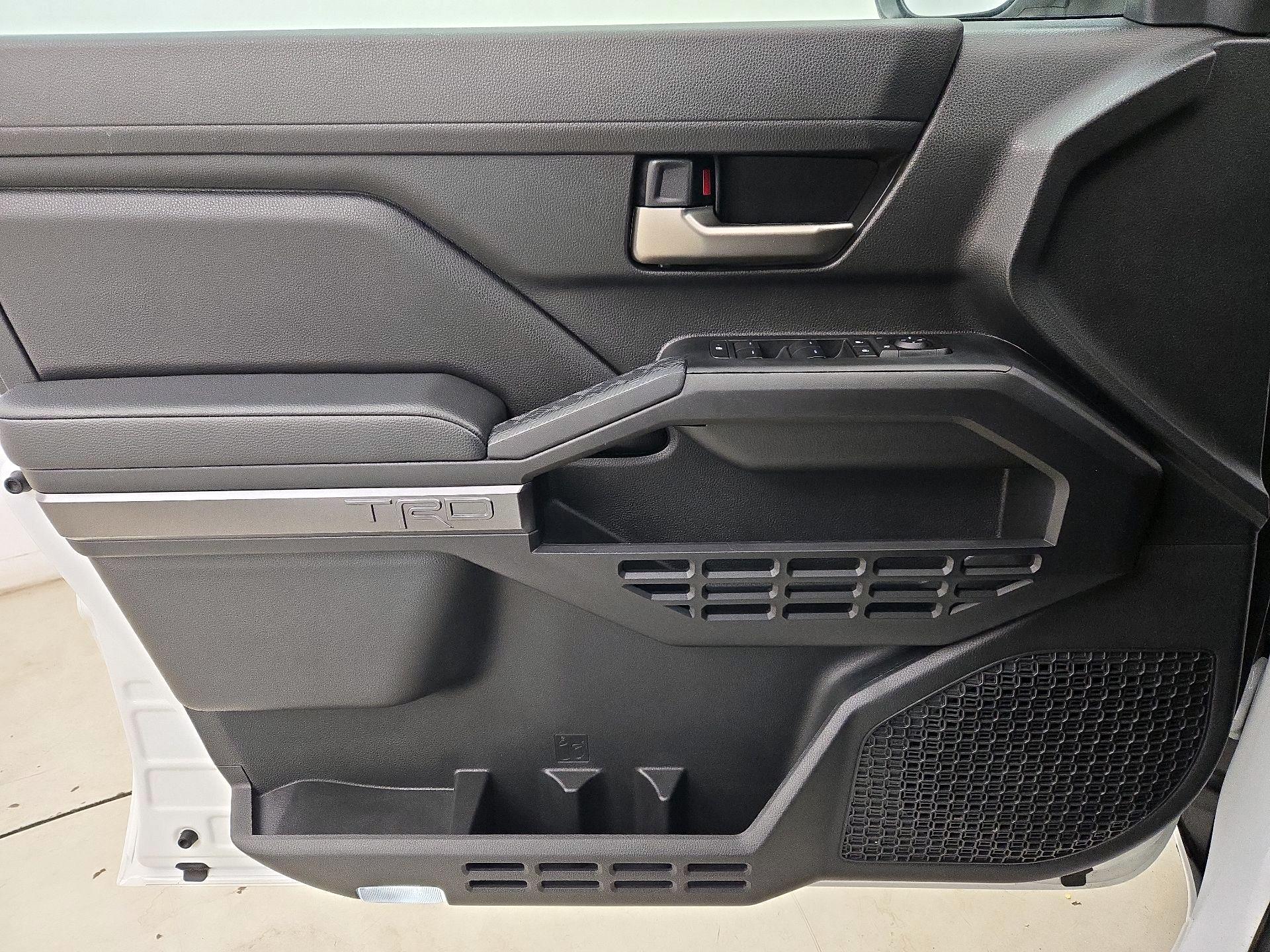 Thumbnail: 2025 Toyota Tacoma - 12