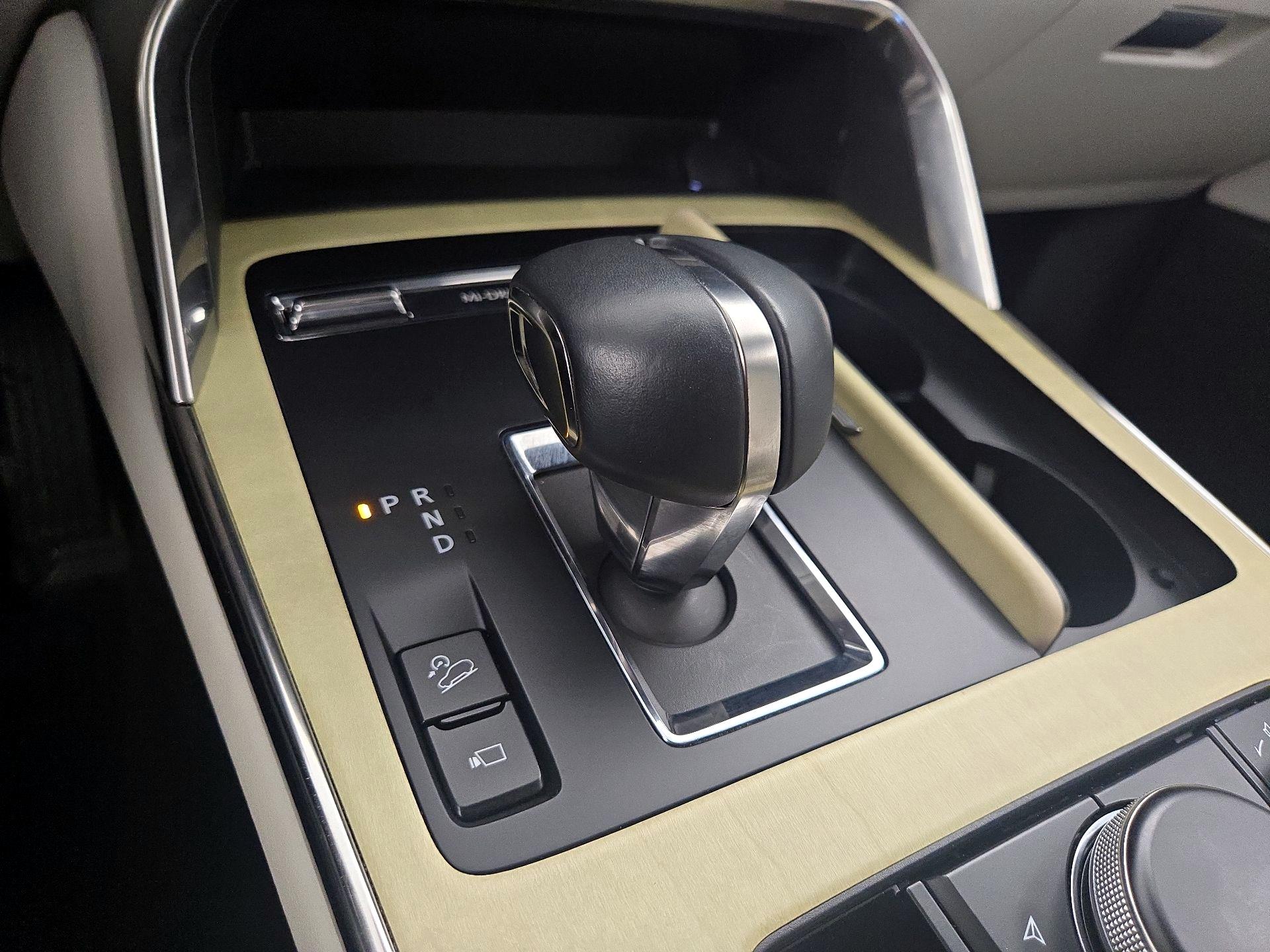 Thumbnail: 2024 Mazda CX-90 - 16