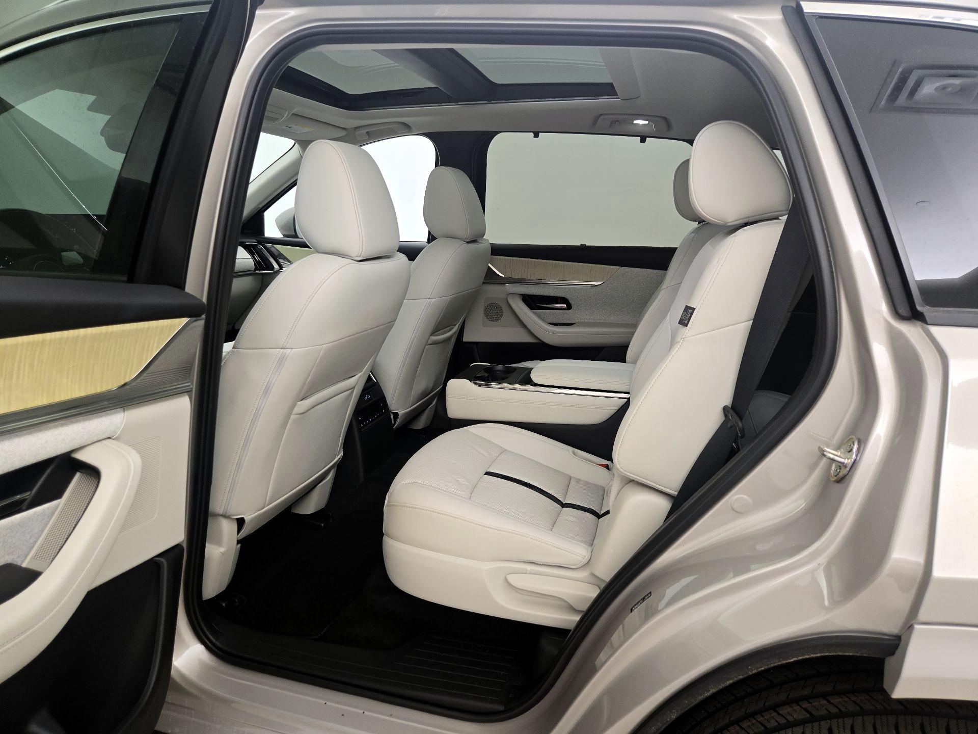 Thumbnail: 2024 Mazda CX-90 - 19