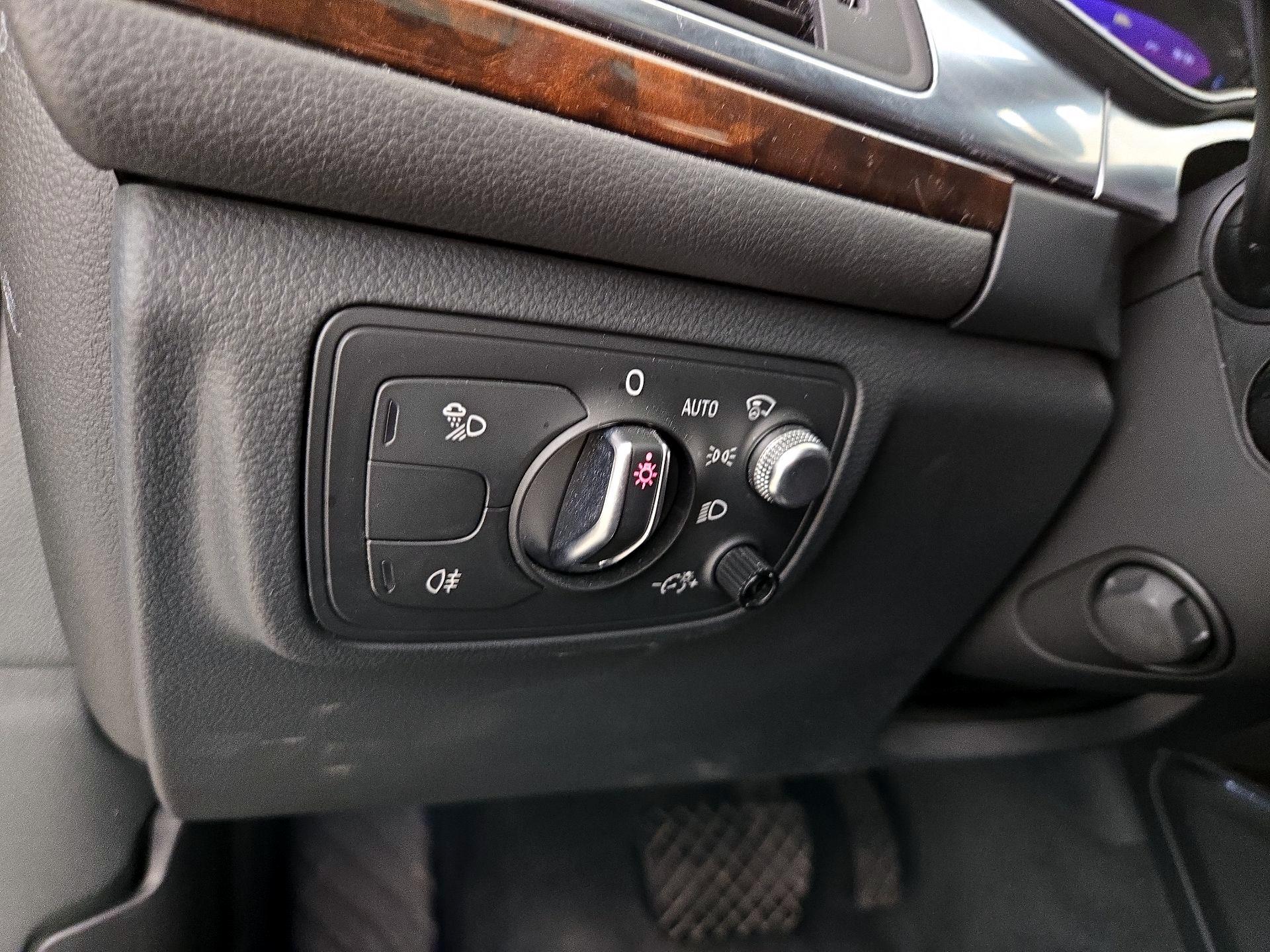 Thumbnail: 2018 Audi A6 - 13