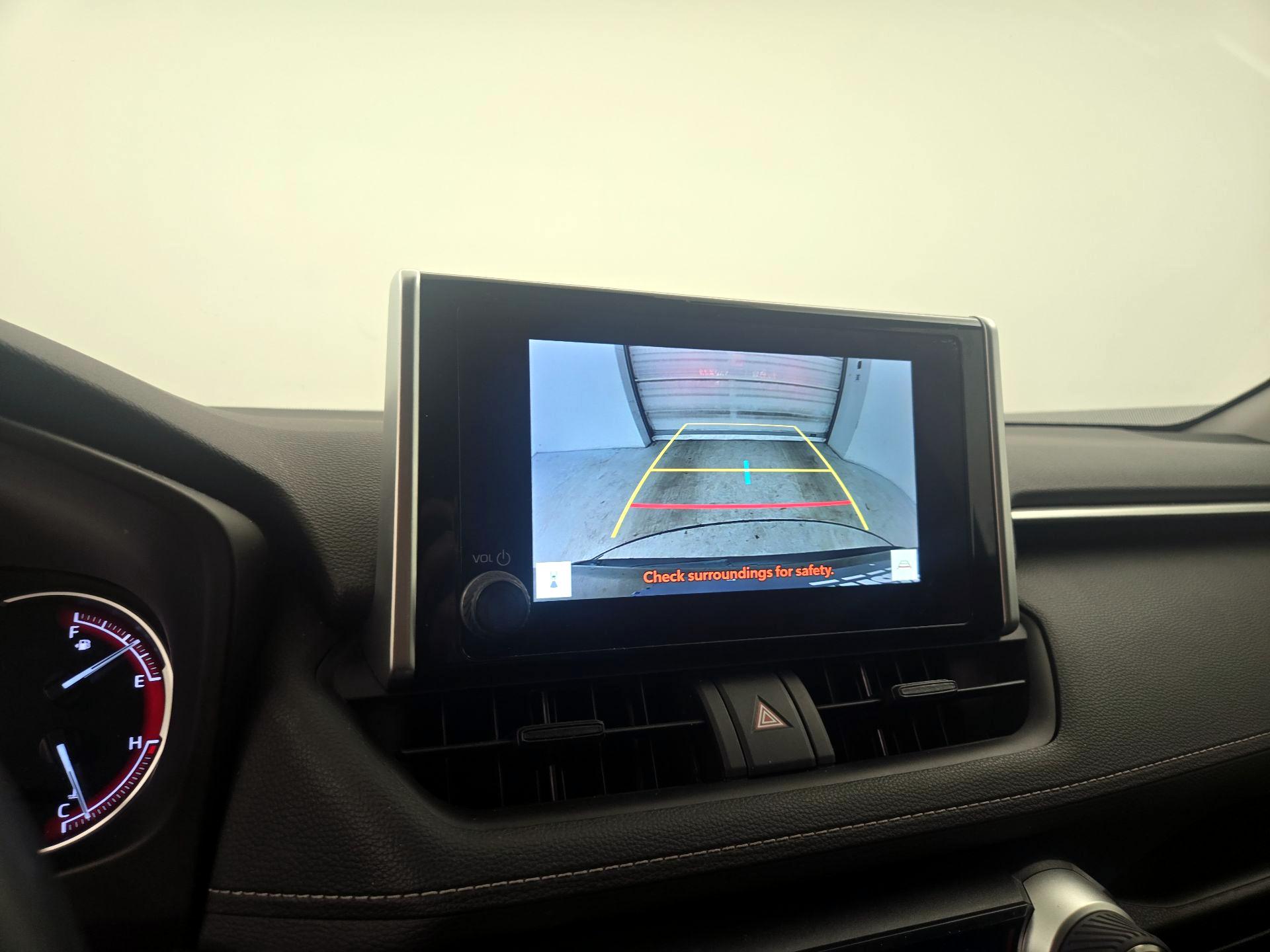 Thumbnail: 2023 Toyota RAV4 - 14