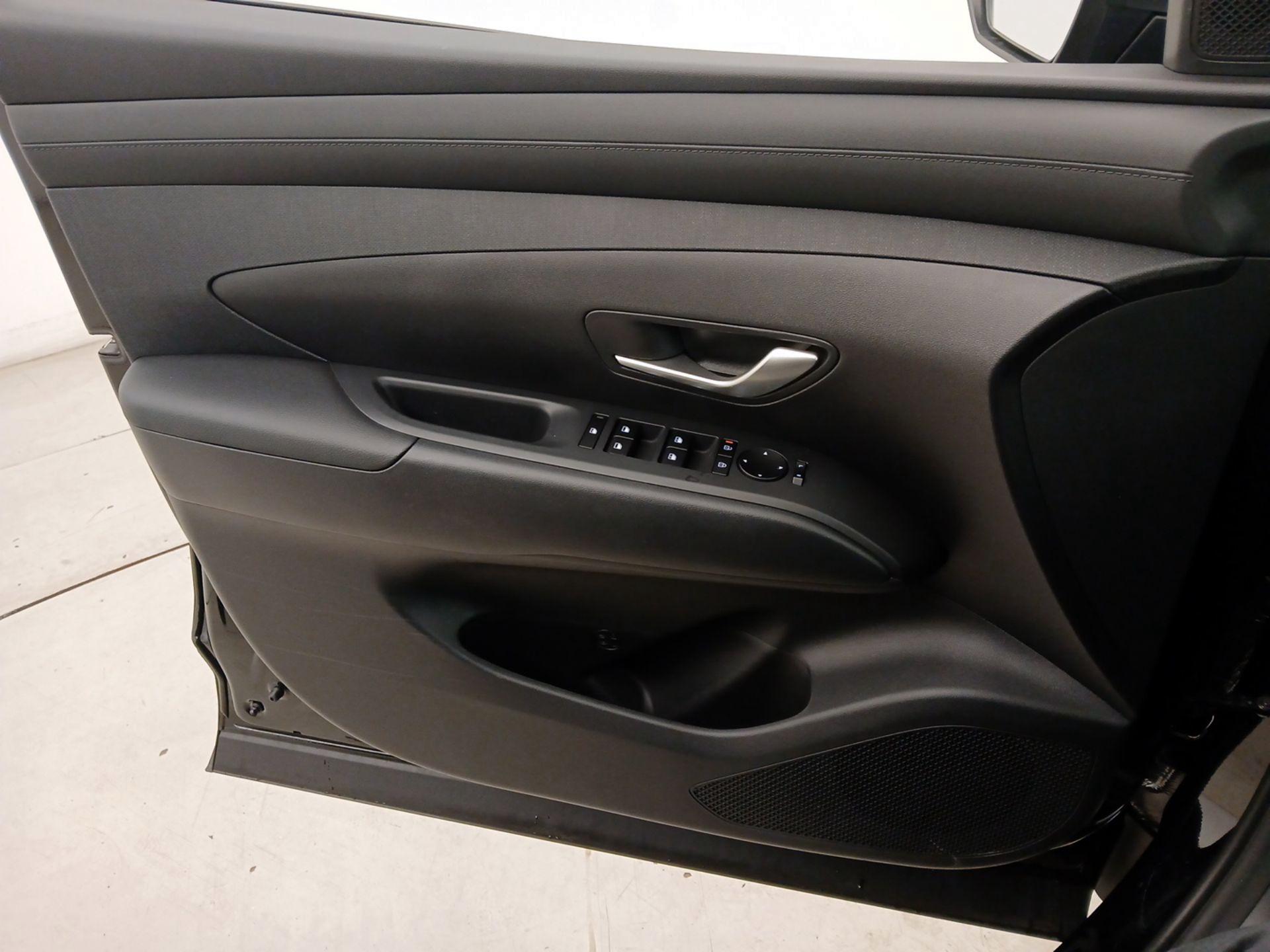 Thumbnail: 2025 Hyundai Tucson - 12