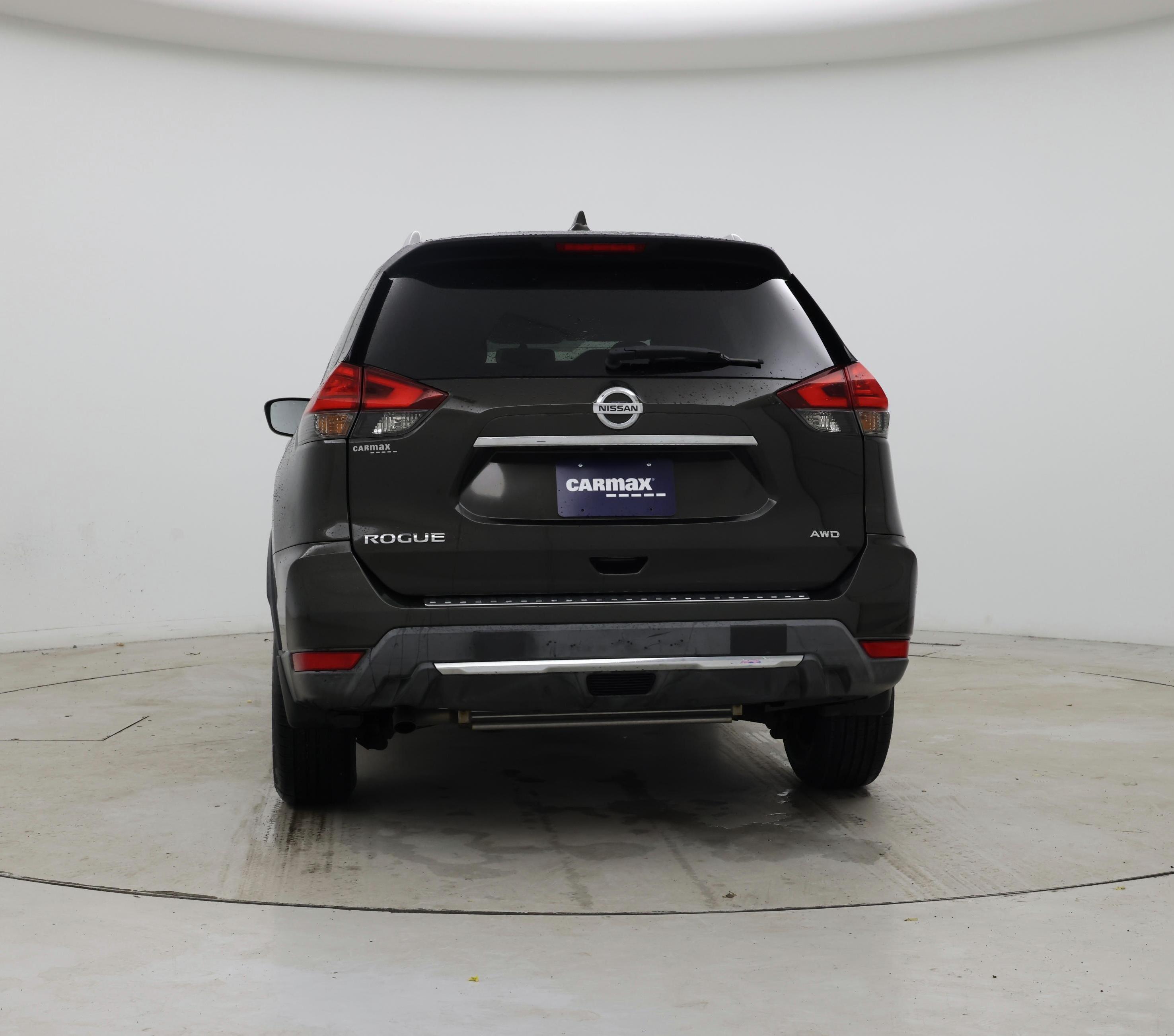 Thumbnail: 2017 Nissan Rogue - 6