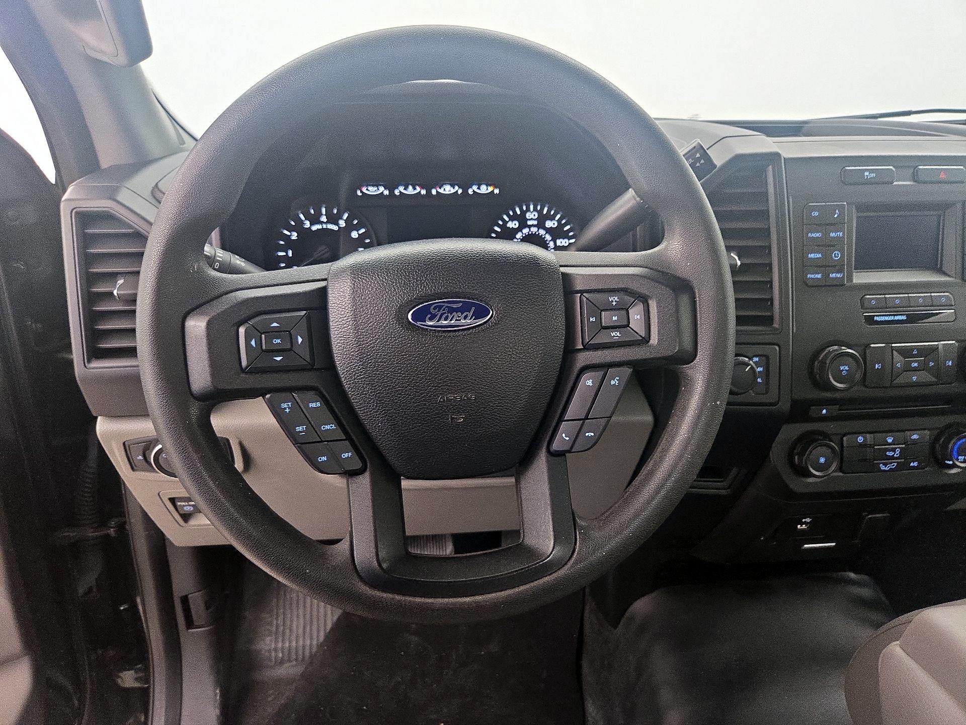 Thumbnail: 2016 Ford F-150 - 10