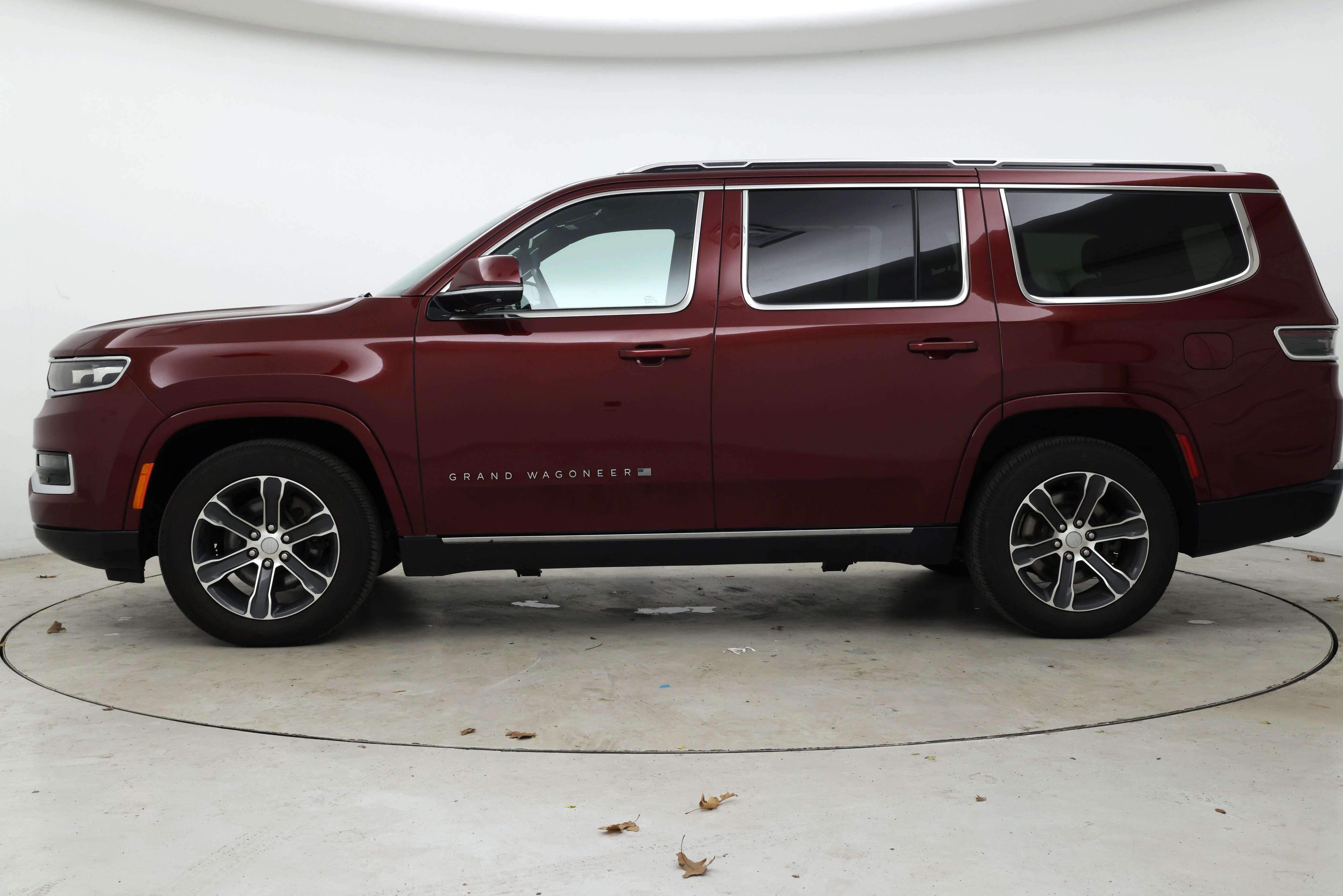 Thumbnail: 2022 Jeep Grand Wagoneer - 3