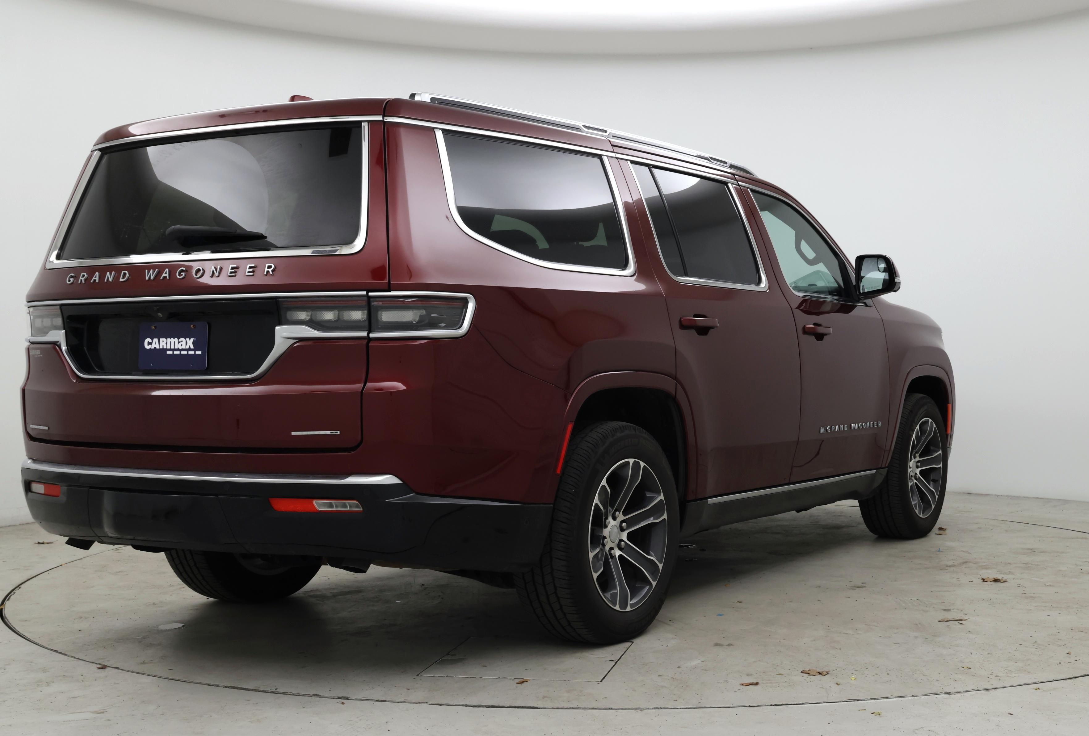 Thumbnail: 2022 Jeep Grand Wagoneer - 8