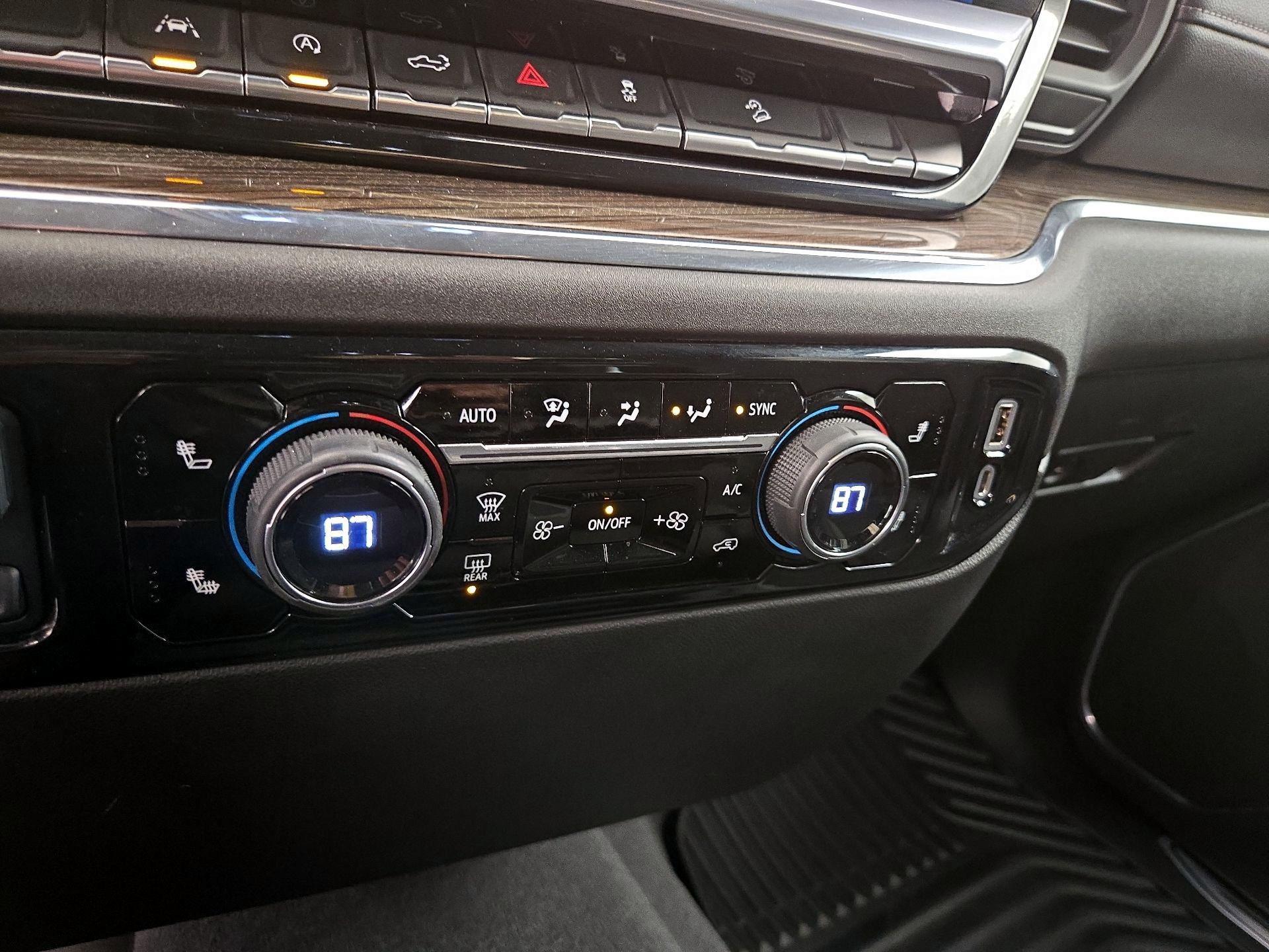 Thumbnail: 2023 Chevrolet Silverado 1500 - 16