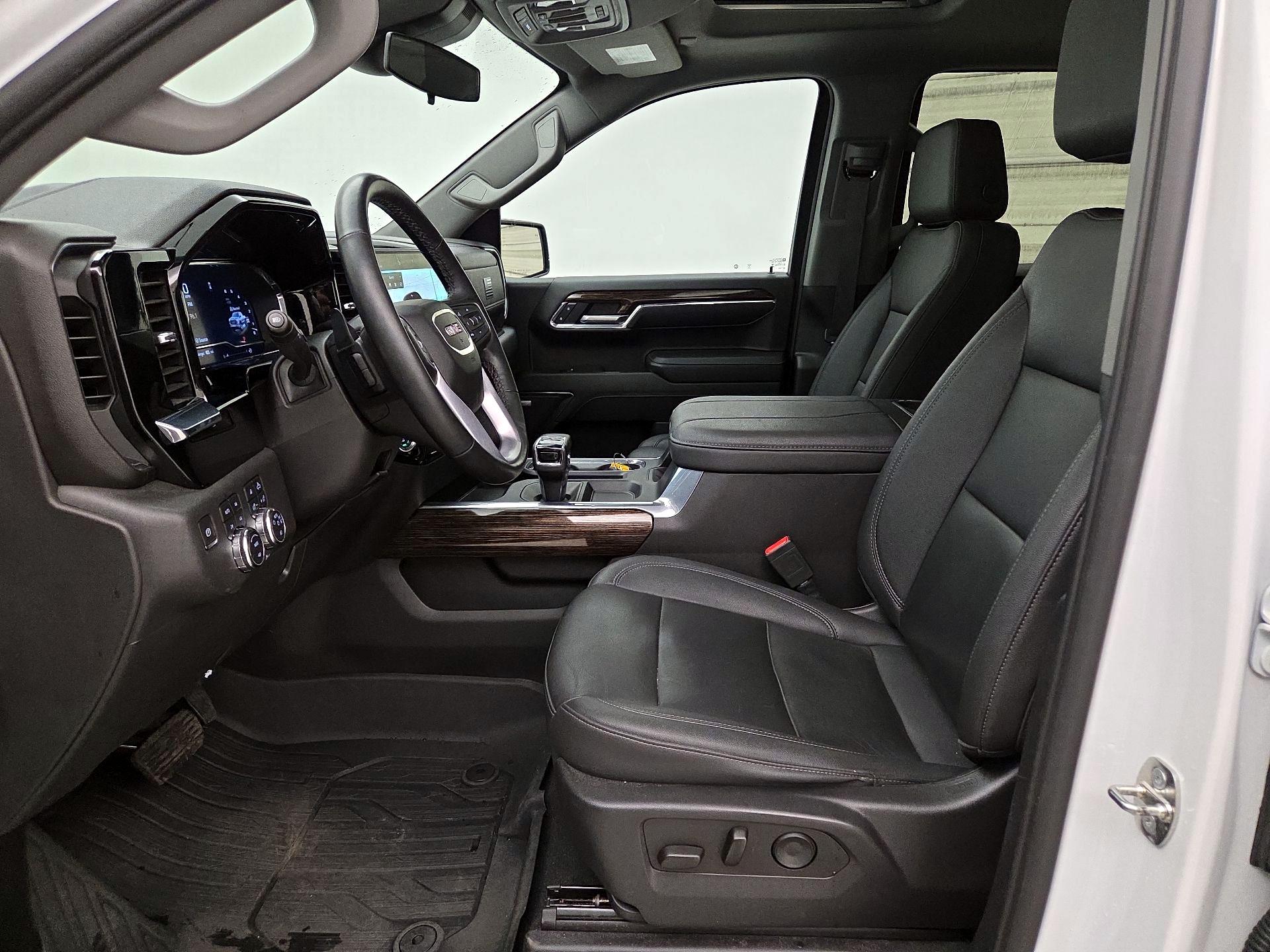 Thumbnail: 2024 GMC Sierra 1500 - 11