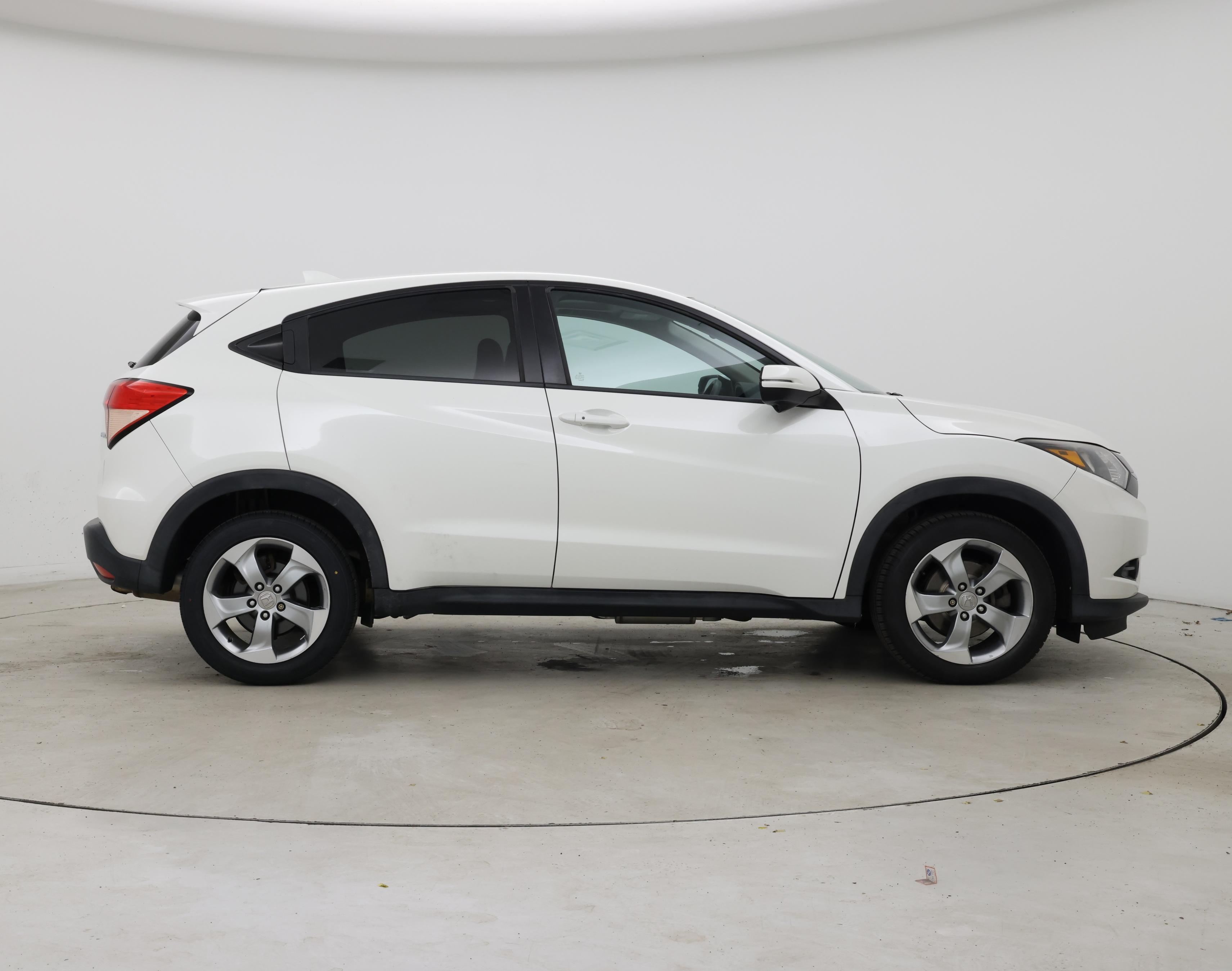 Thumbnail: 2017 Honda HR-V - 7