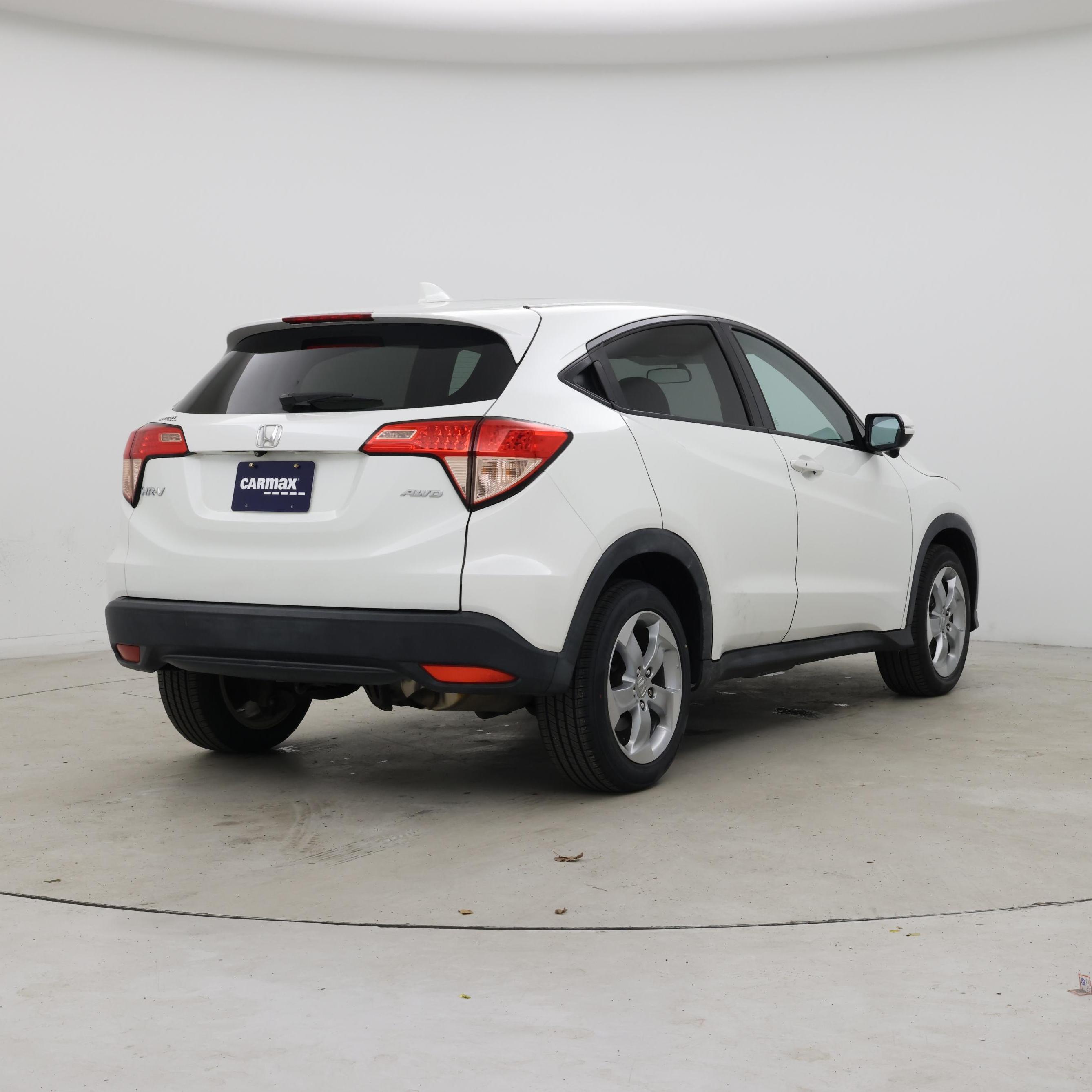 Thumbnail: 2017 Honda HR-V - 8