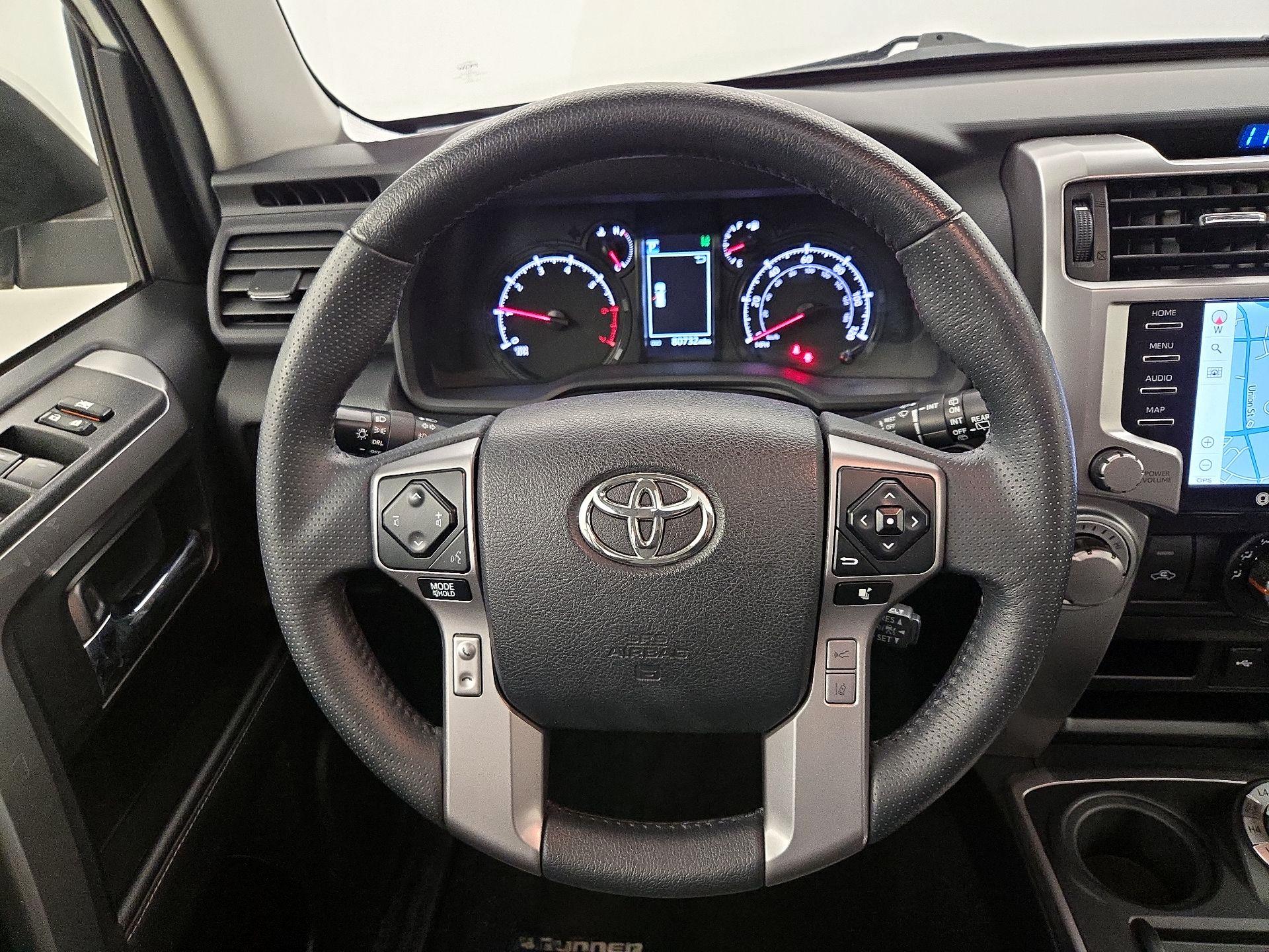 Thumbnail: 2020 Toyota 4Runner - 10