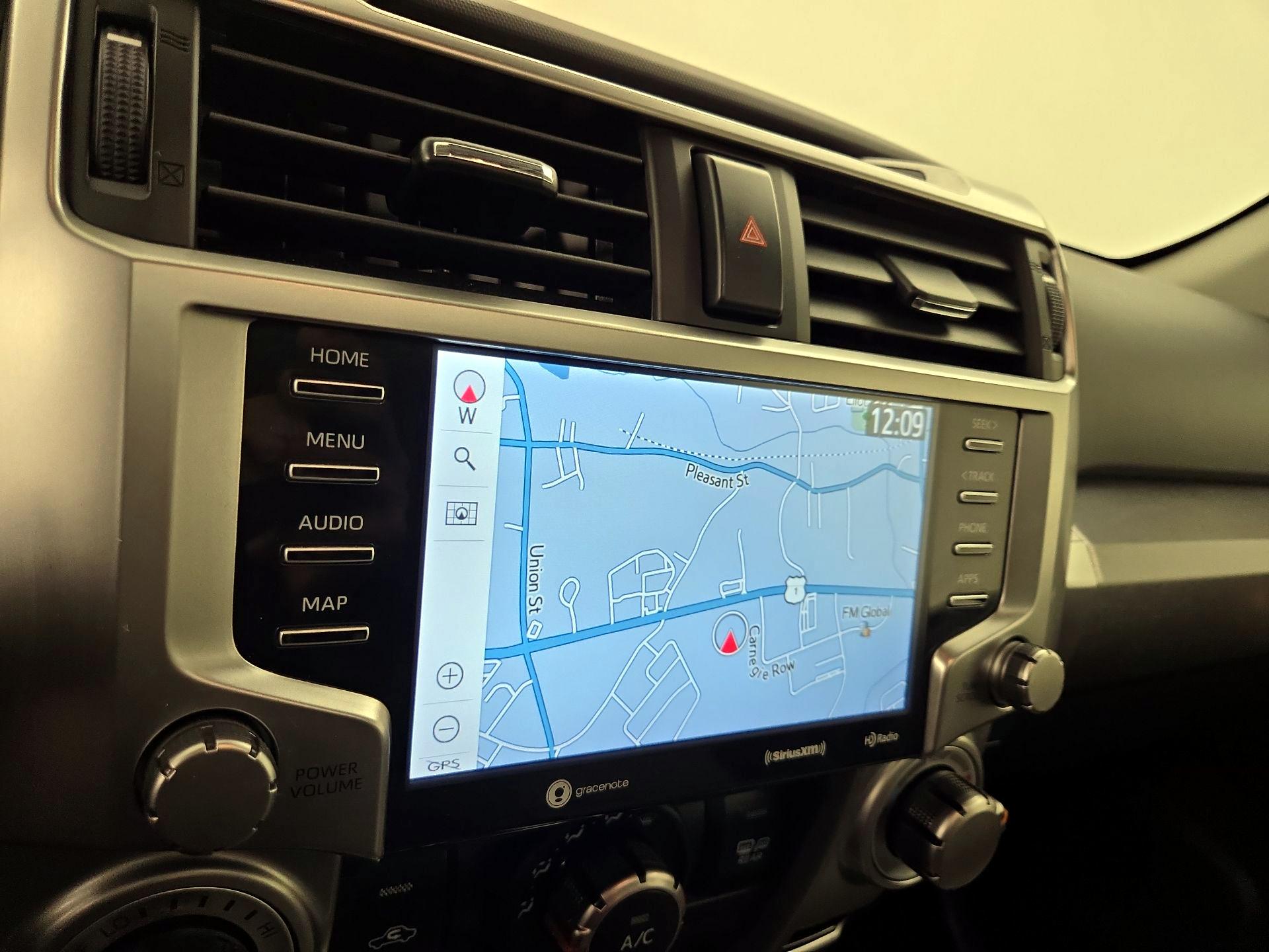 Thumbnail: 2020 Toyota 4Runner - 14