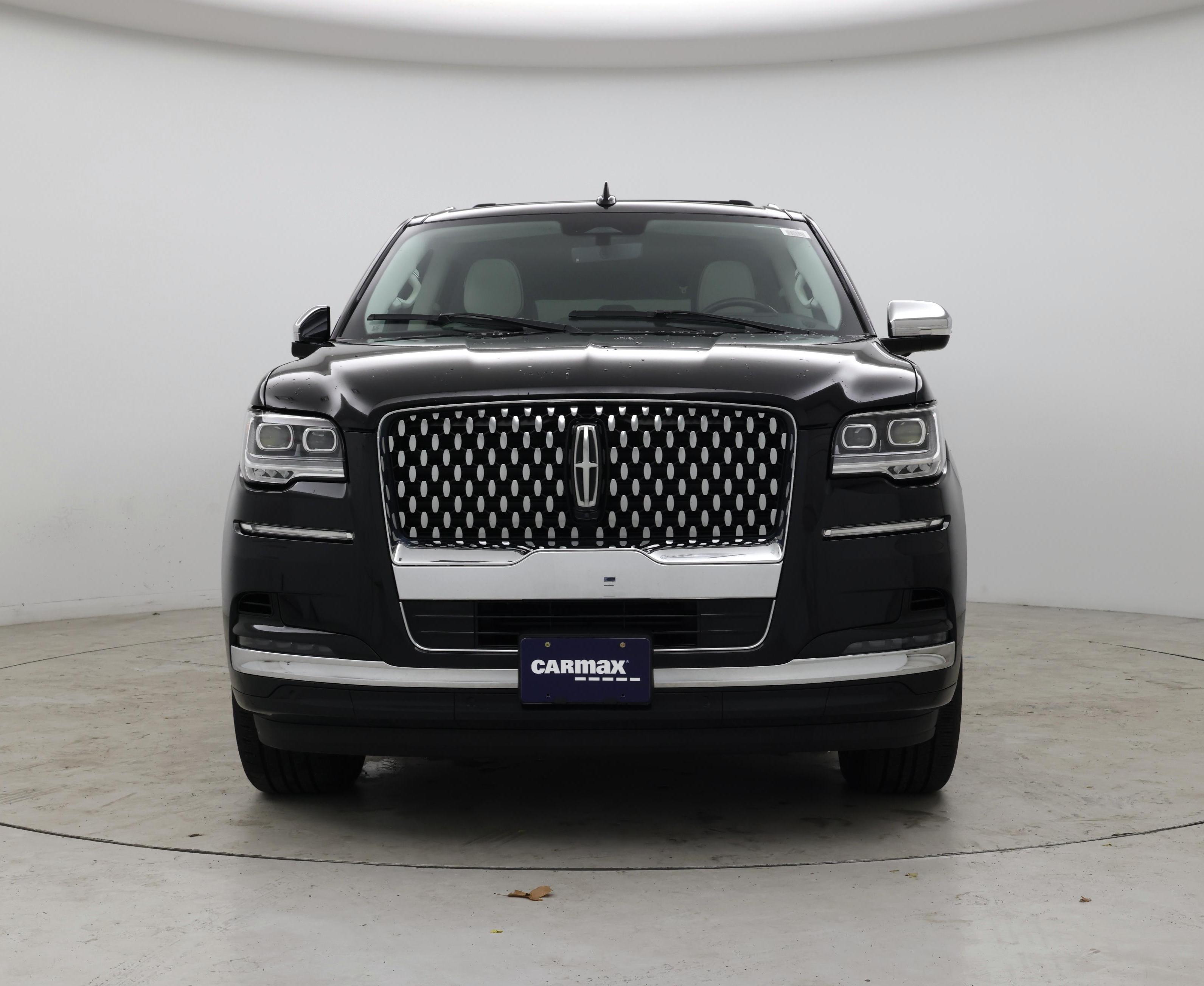 Thumbnail: 2023 Lincoln Navigator L - 5