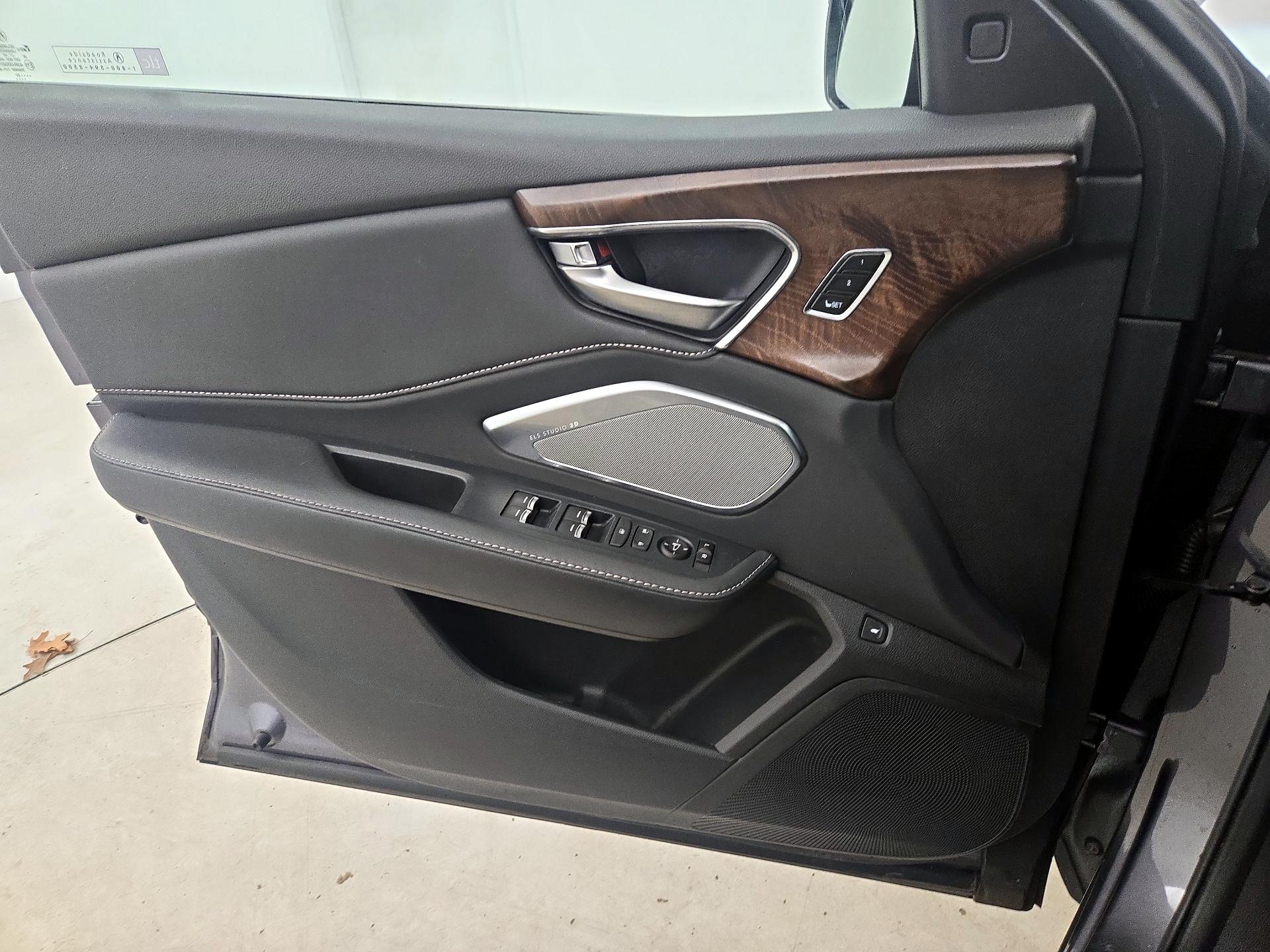 Thumbnail: 2021 Acura RDX - 12