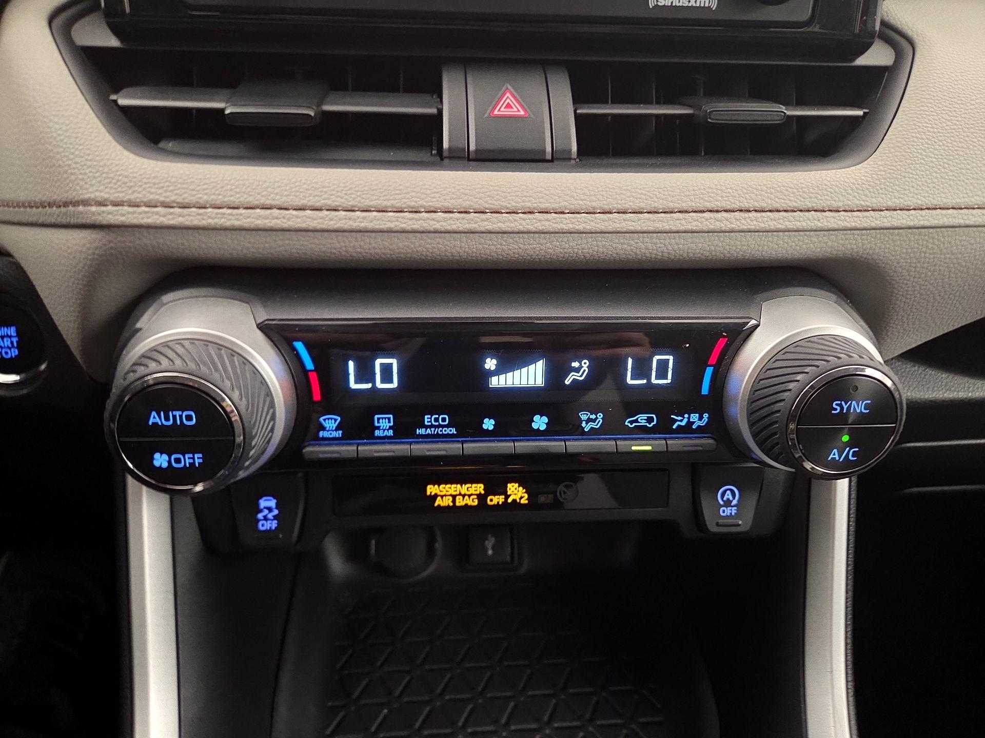 Thumbnail: 2021 Toyota RAV4 - 16