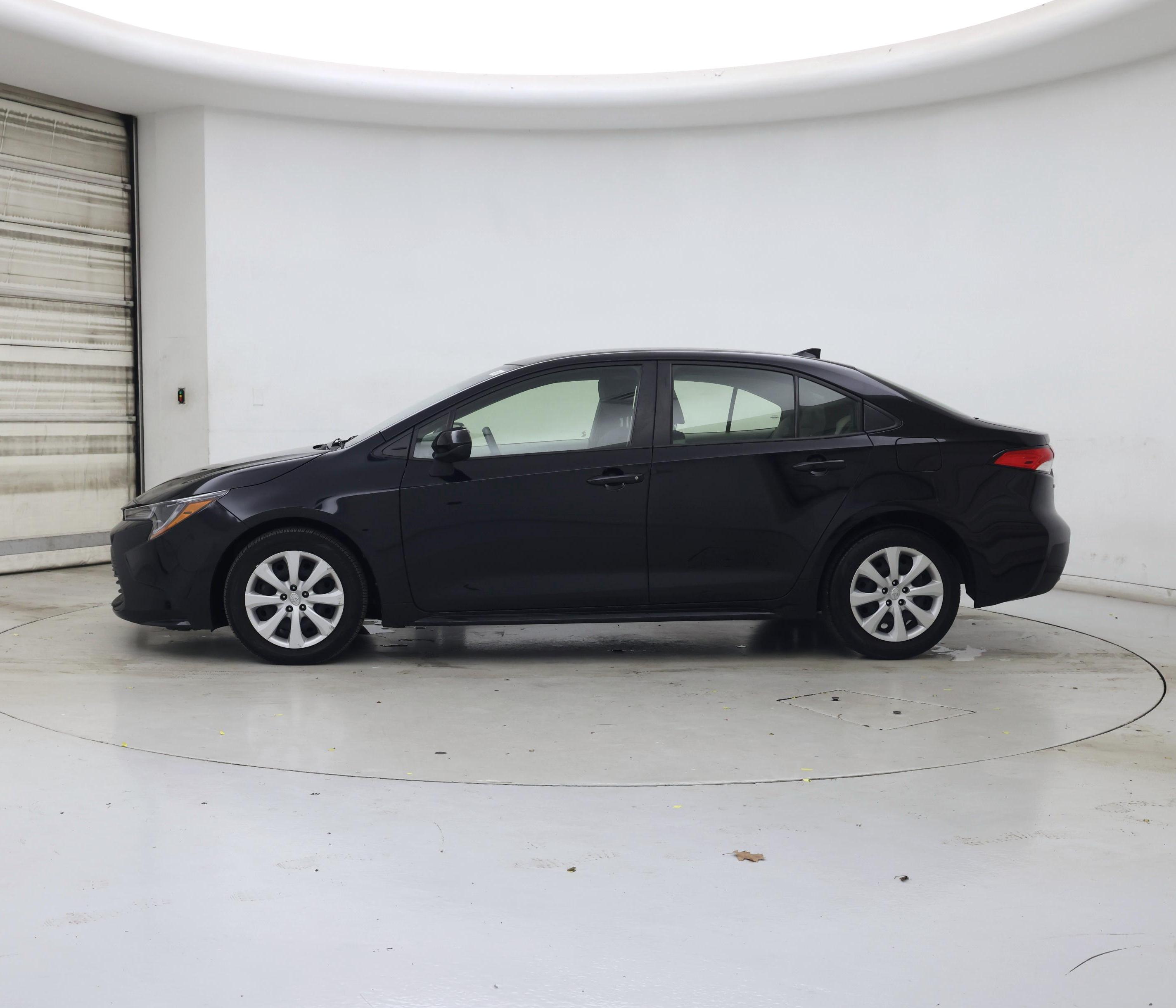 Thumbnail: 2023 Toyota Corolla - 3