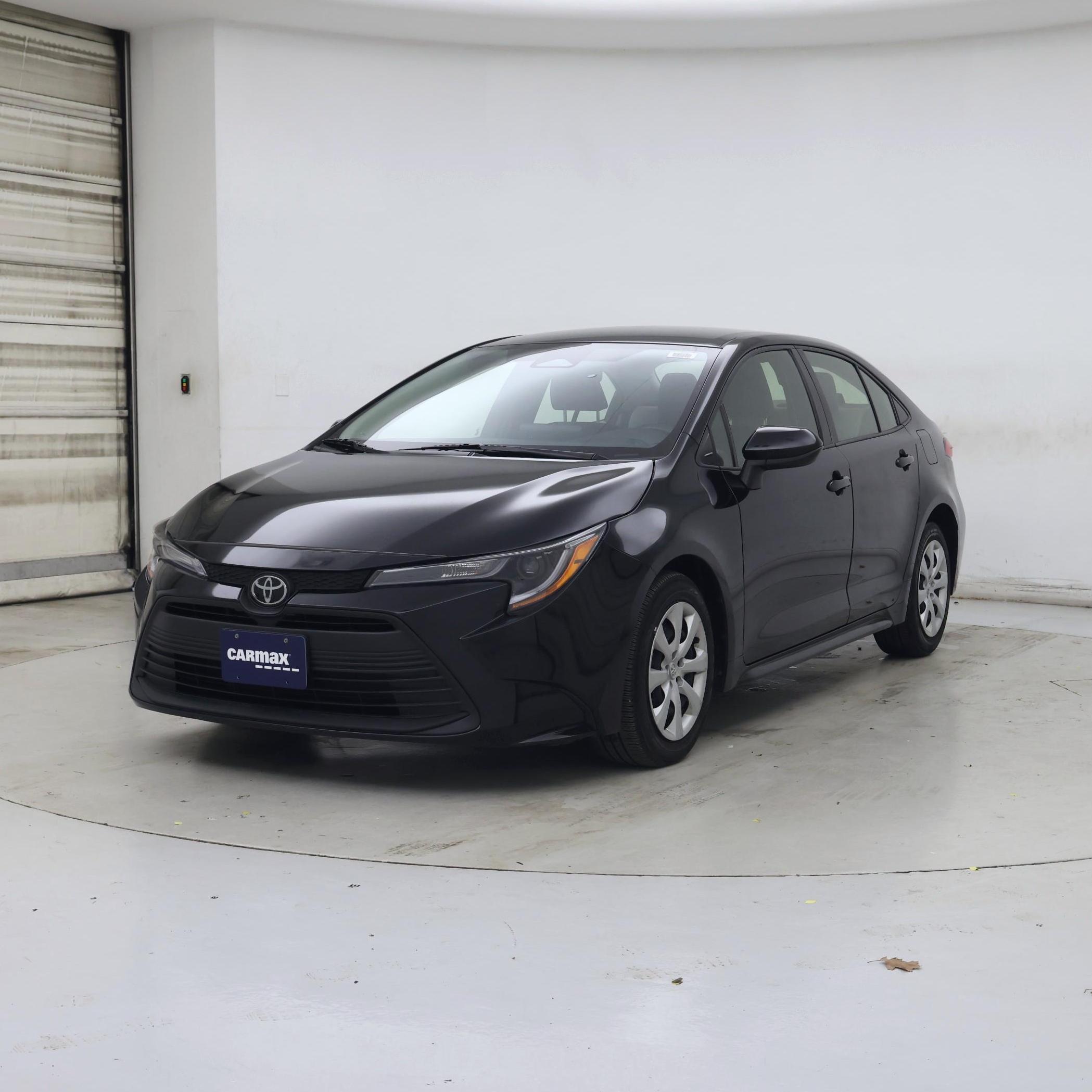 Thumbnail: 2023 Toyota Corolla - 4