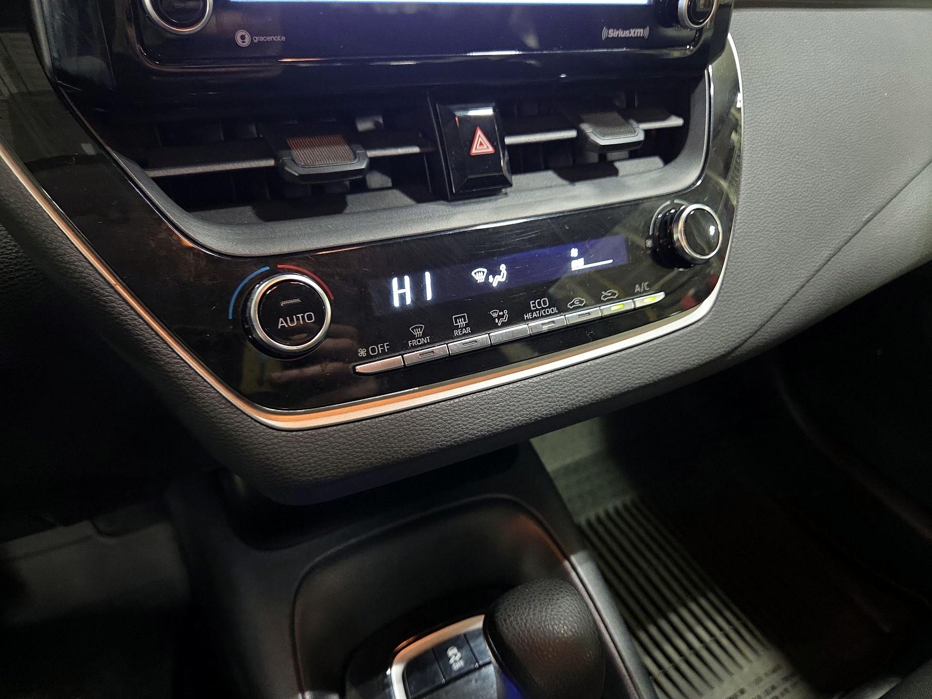 Thumbnail: 2022 Toyota Corolla - 16