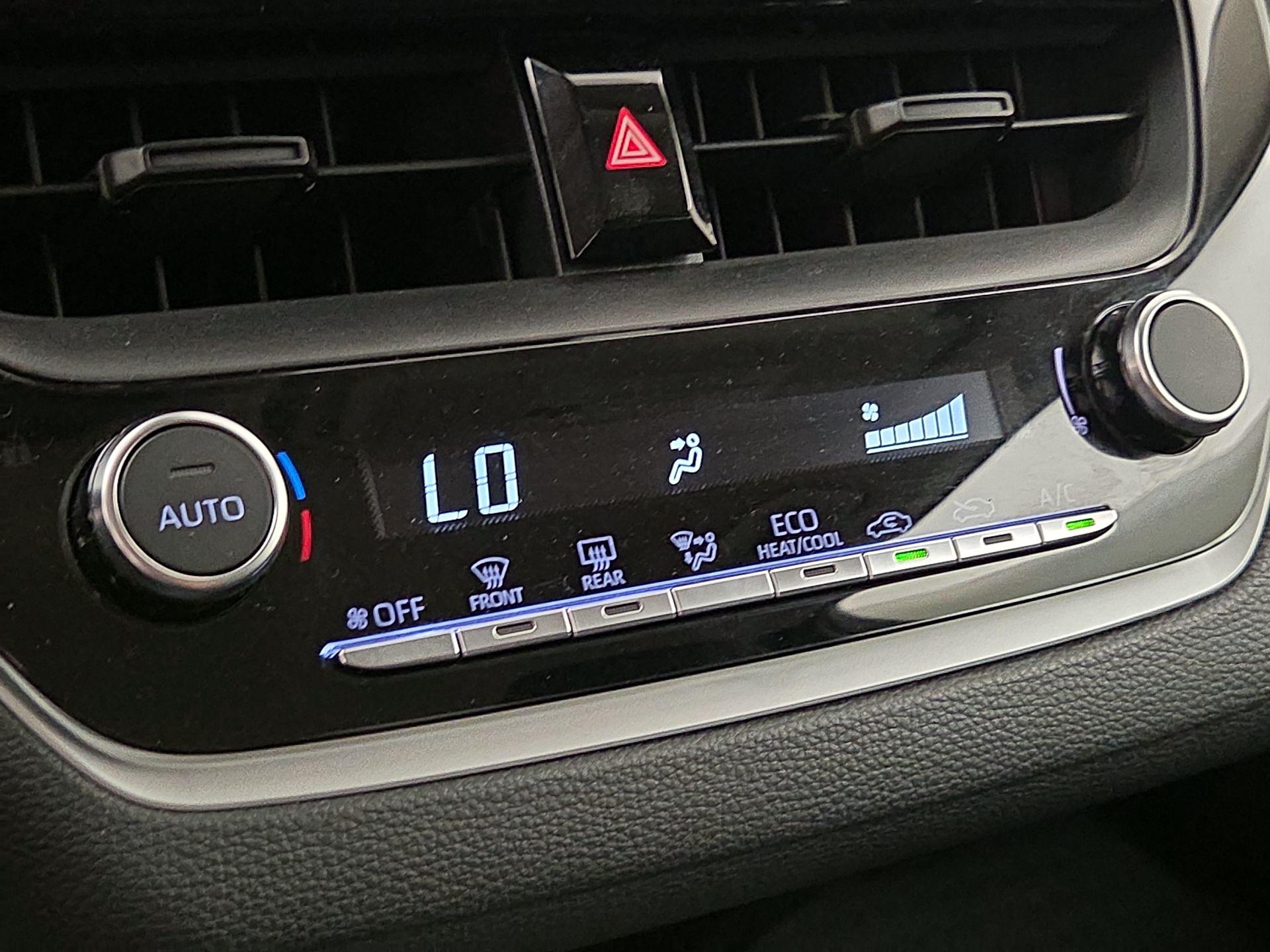 Thumbnail: 2024 Toyota Corolla - 16