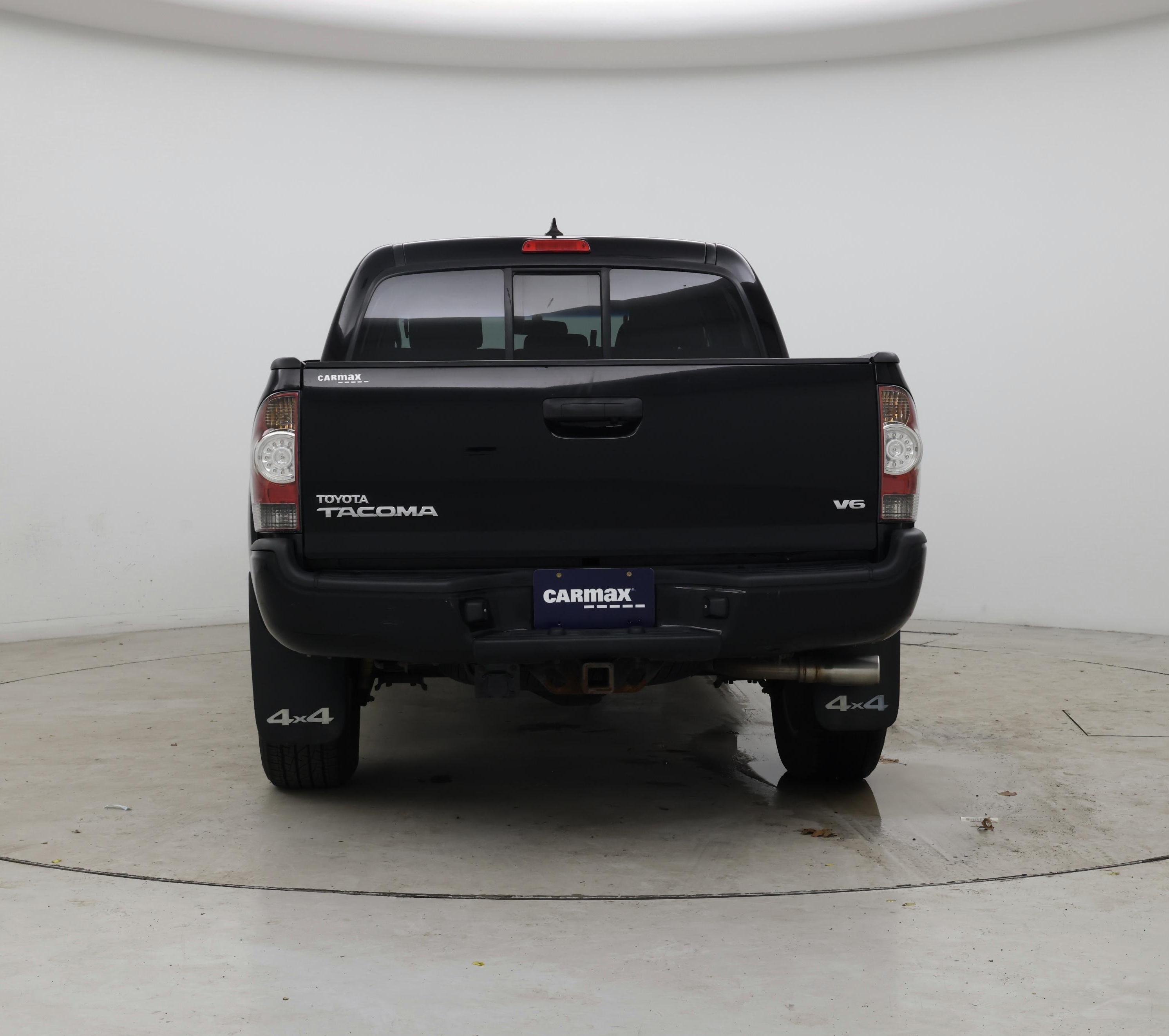 Thumbnail: 2015 Toyota Tacoma - 6