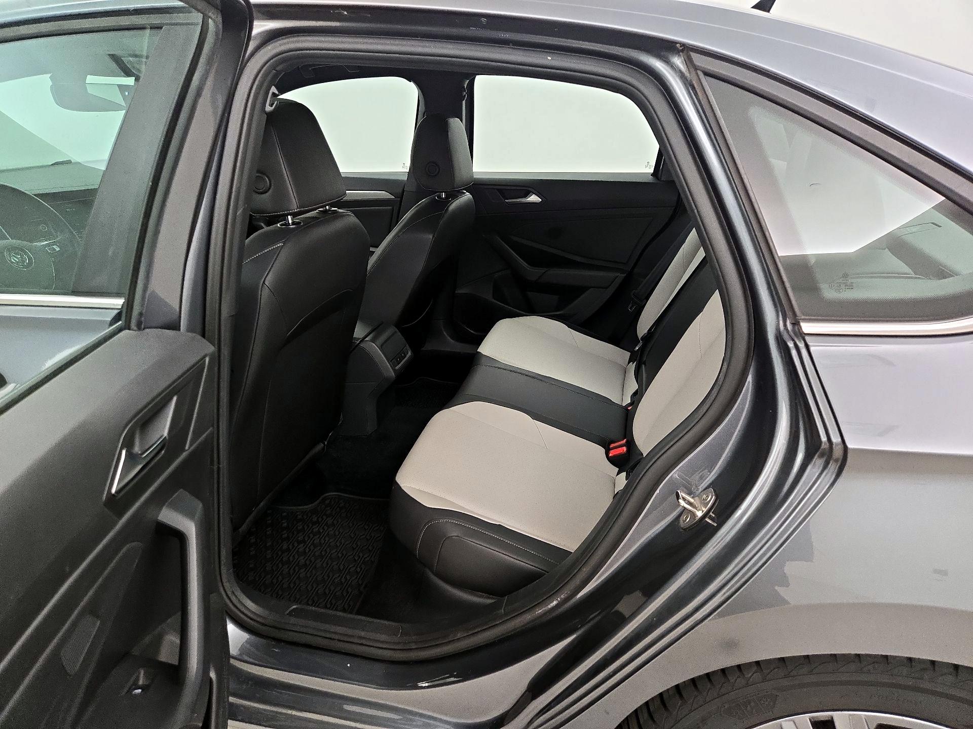 Thumbnail: 2020 Volkswagen Jetta - 20