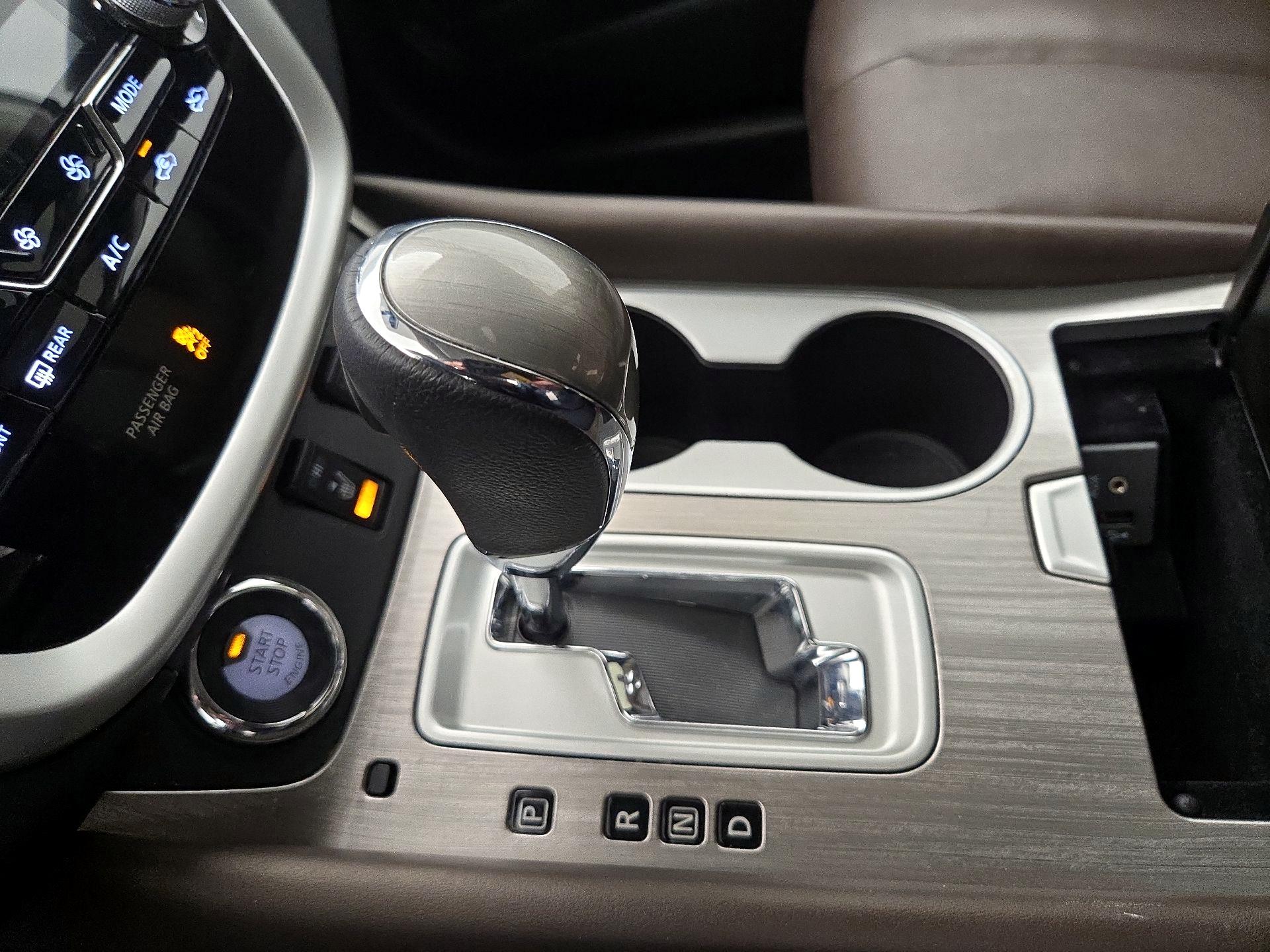 Thumbnail: 2016 Nissan Murano - 18