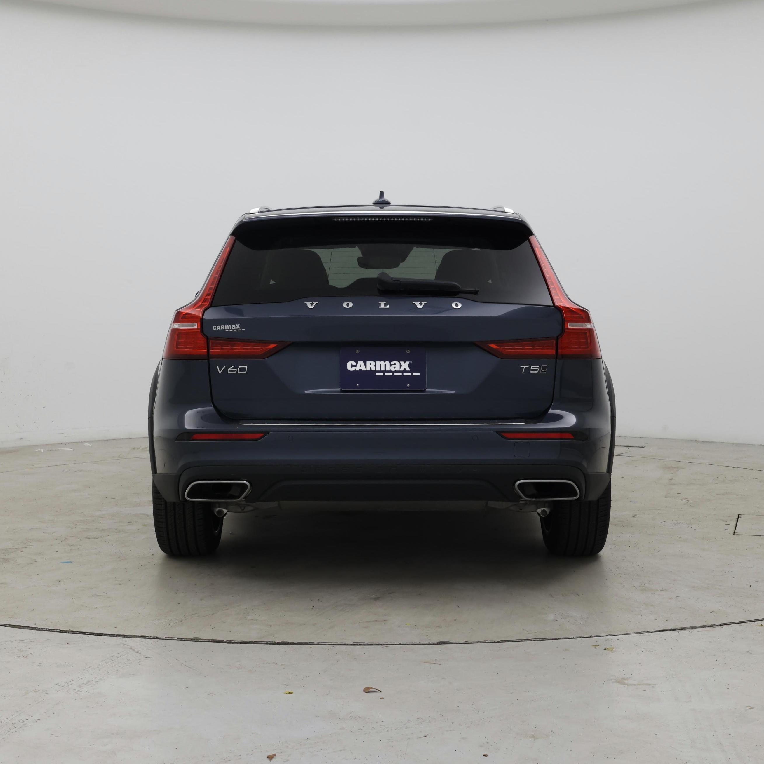 Thumbnail: 2022 Volvo S60 - 6