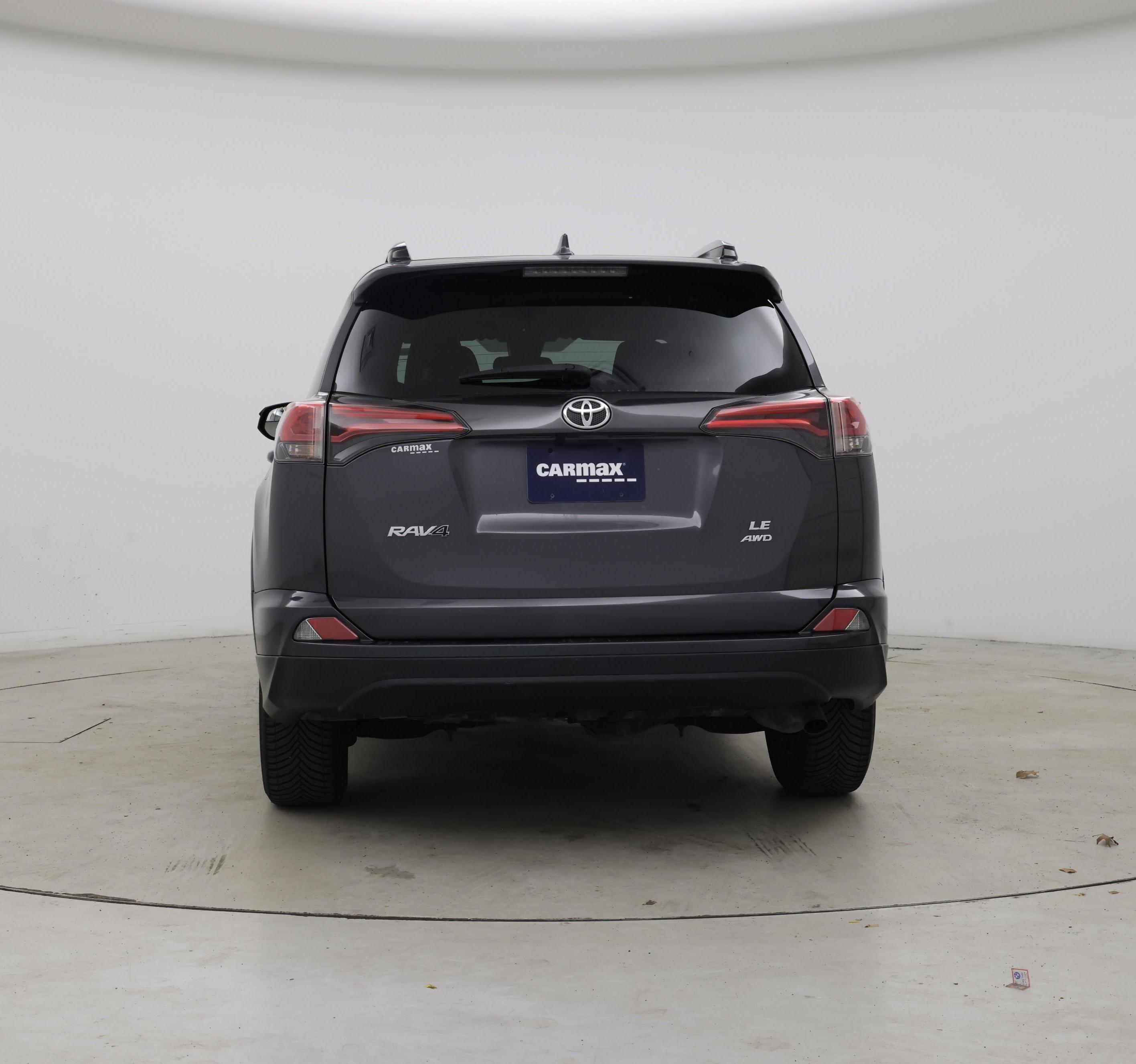 Thumbnail: 2018 Toyota RAV4 - 6