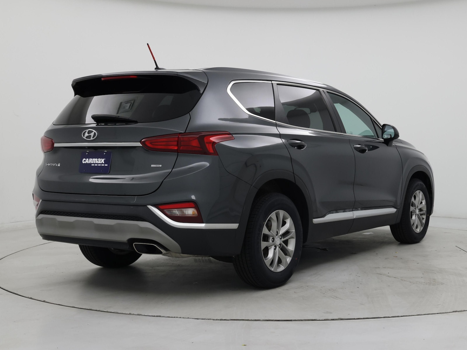 2020 Hyundai Santa Fe SE - Photo 9