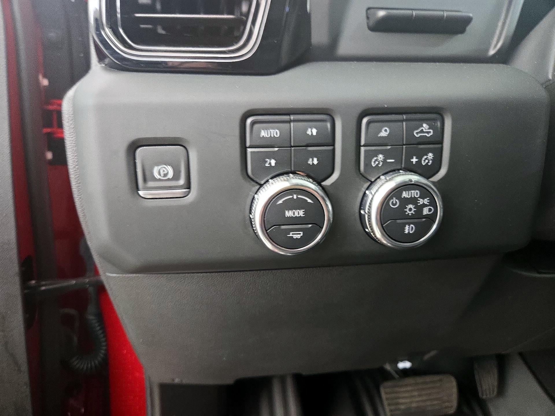 Thumbnail: 2024 GMC Sierra 1500 - 13