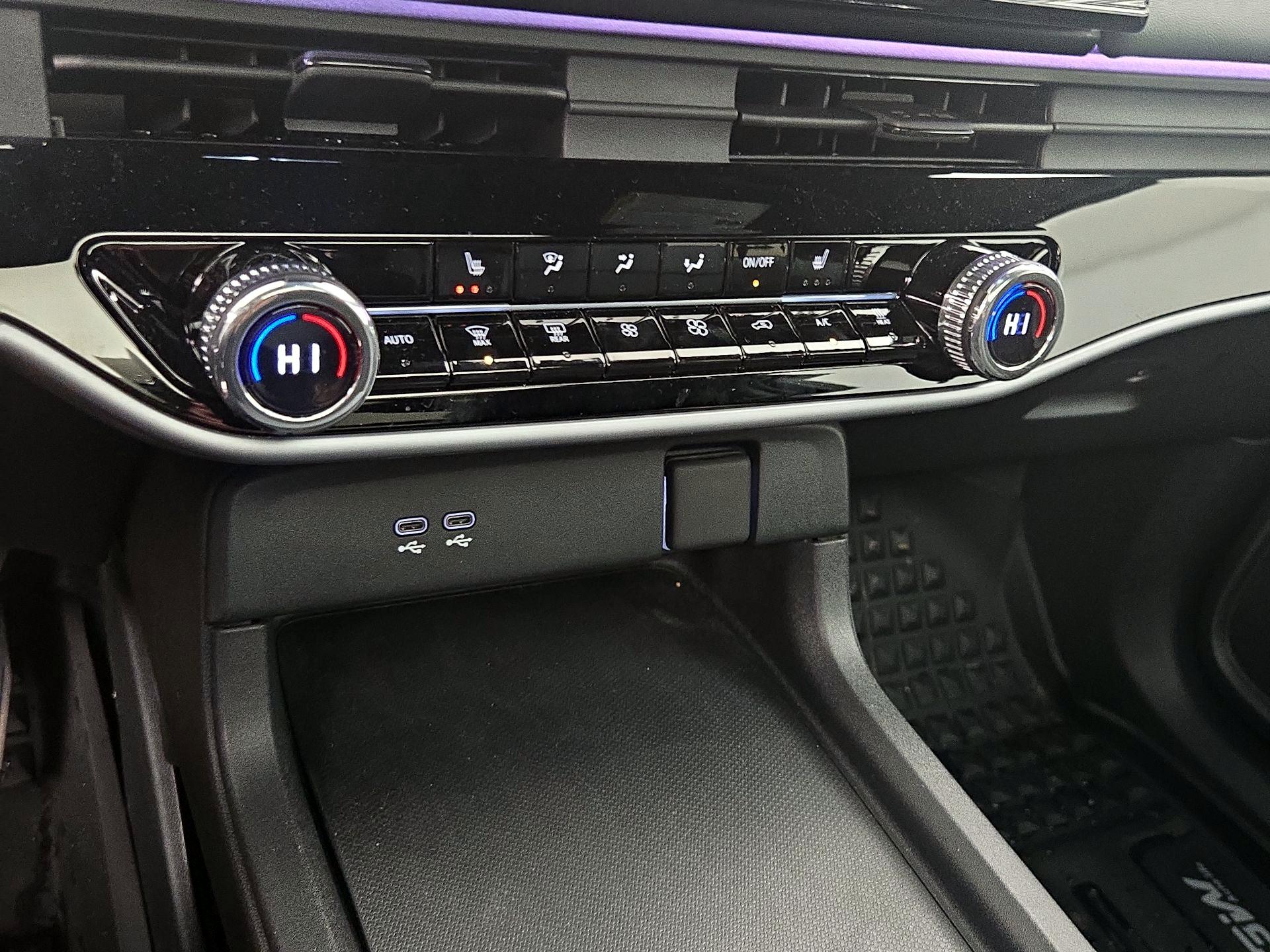 Thumbnail: 2026 Honda Prologue - 16