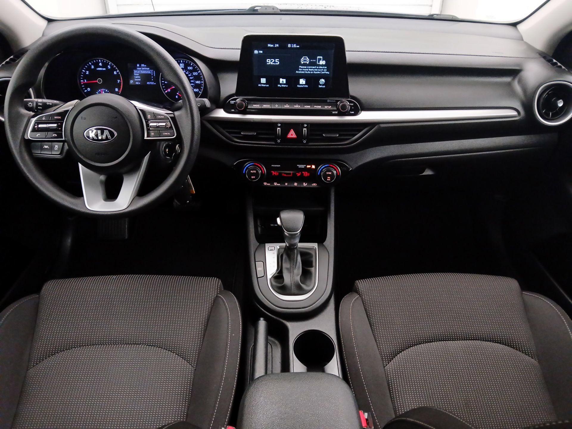 Thumbnail: 2019 Kia Forte - 9