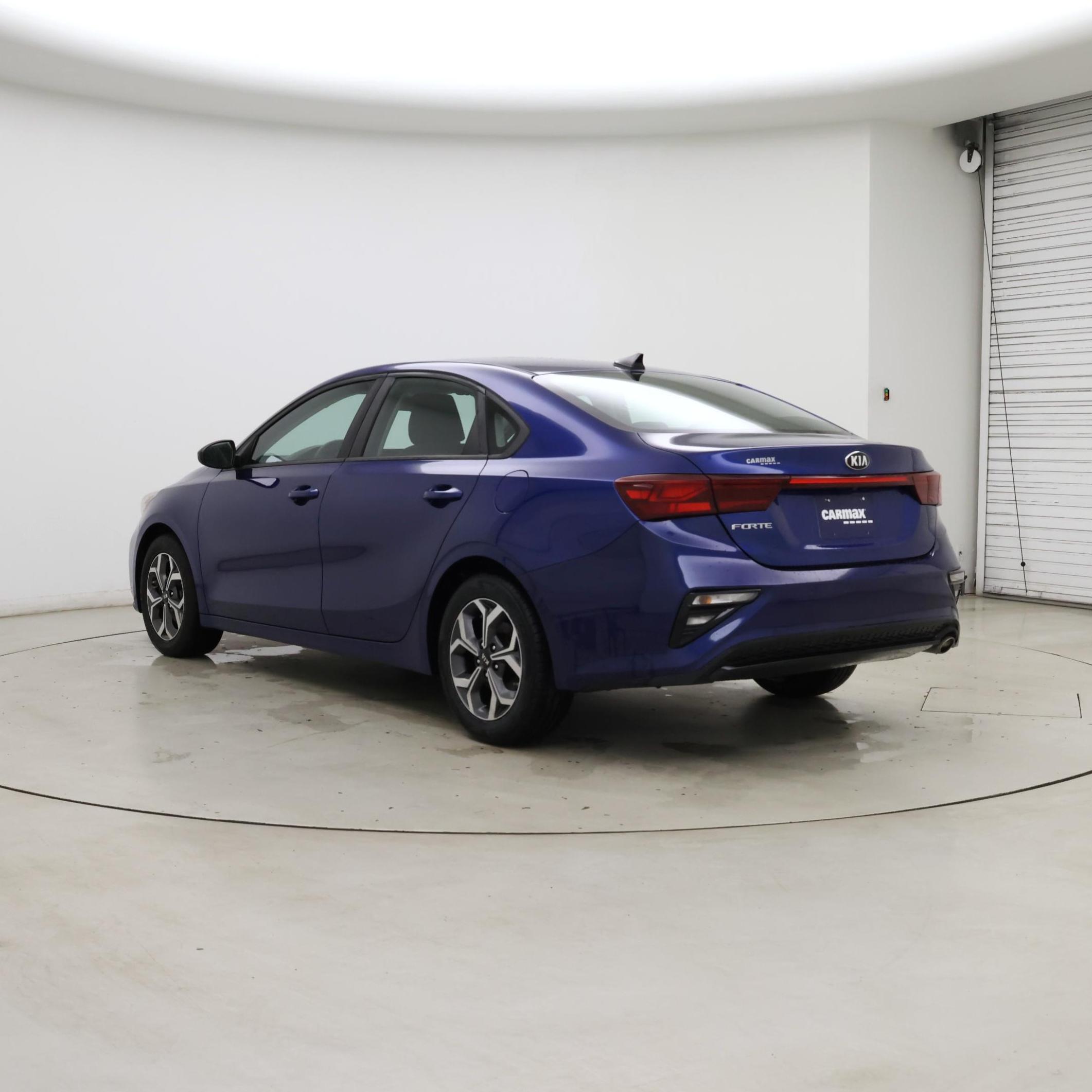 Thumbnail: 2019 Kia Forte - 2