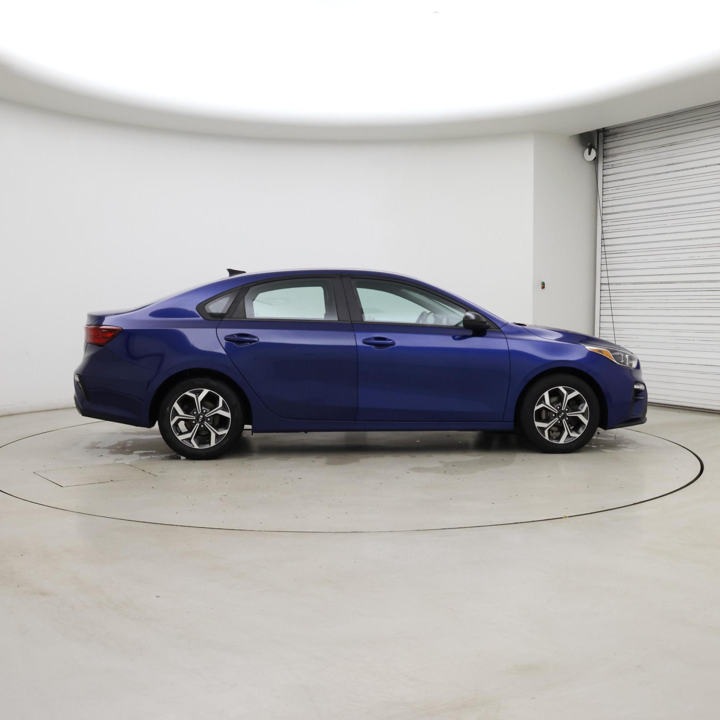 Thumbnail: 2019 Kia Forte - 7