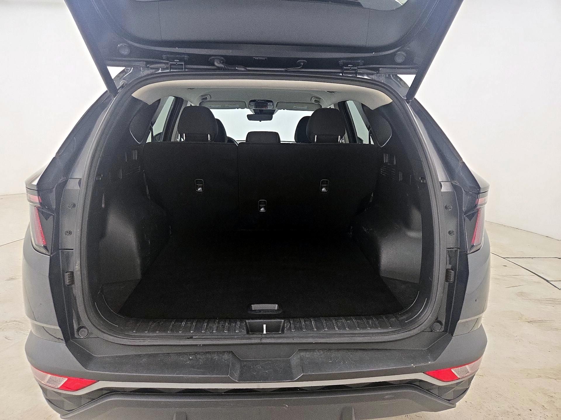 Thumbnail: 2023 Hyundai Tucson - 20