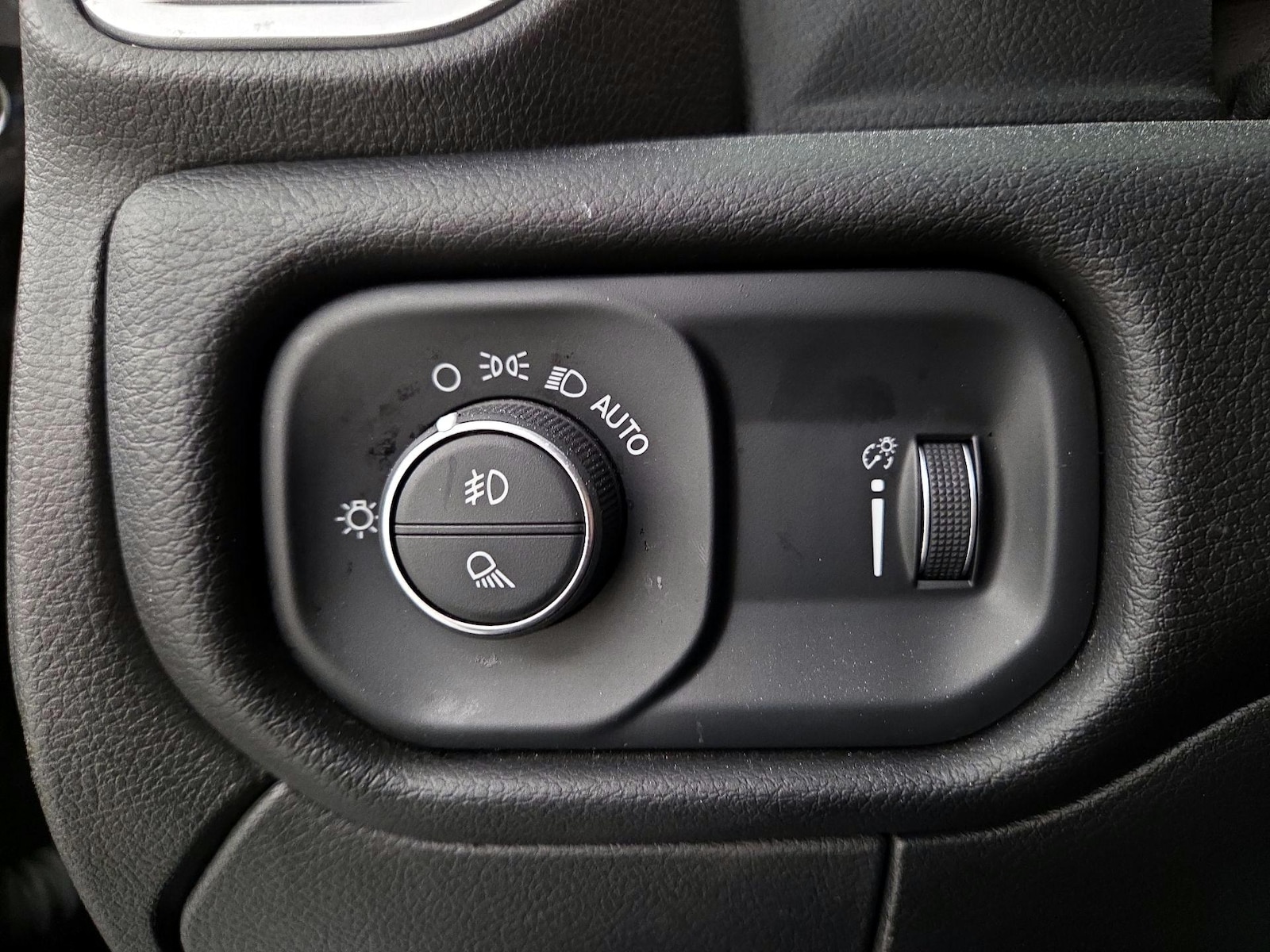 2024 RAM Ram 2500 Pickup Big Horn - Photo 14