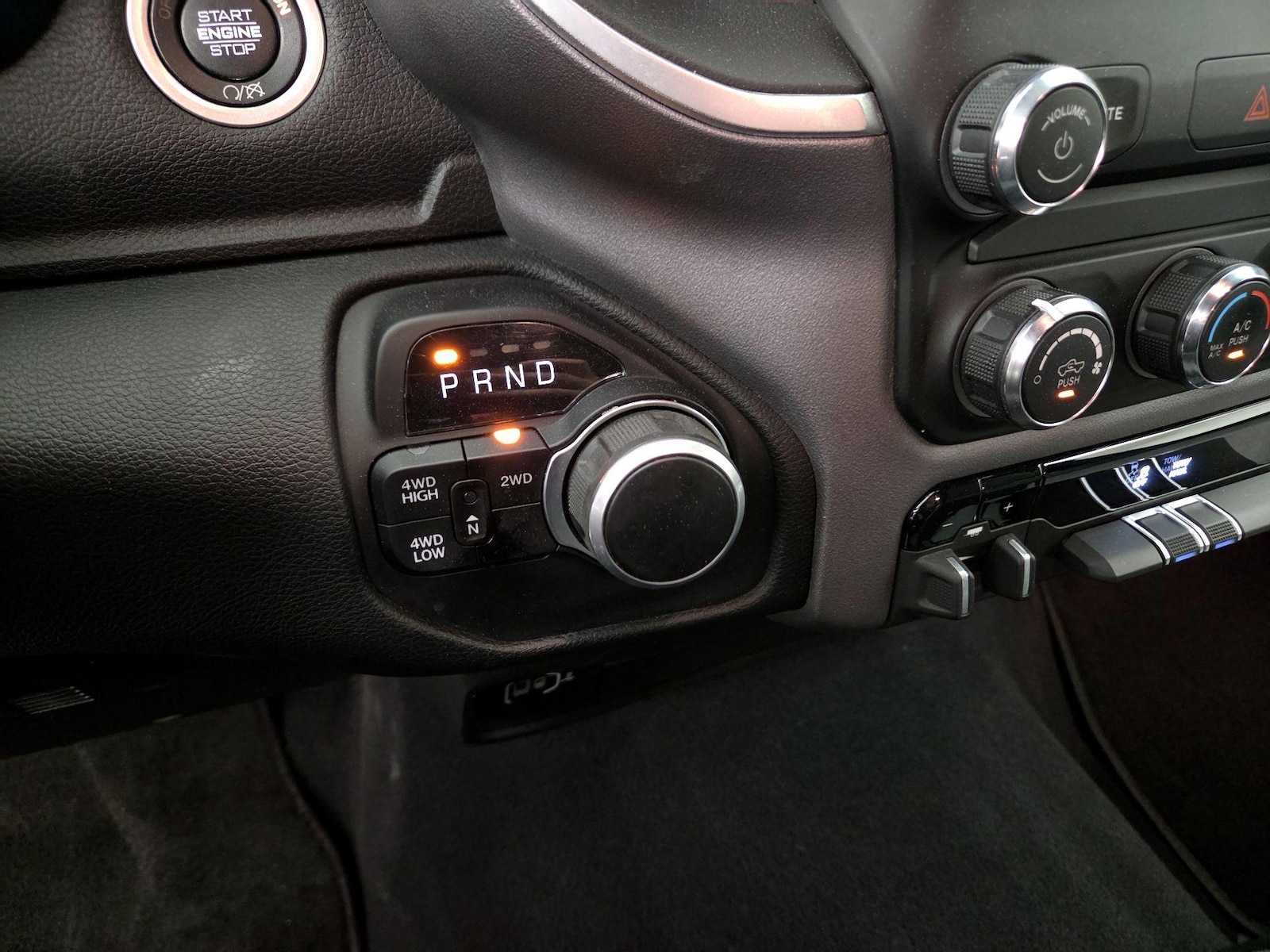 2024 RAM Ram 2500 Pickup Big Horn - Photo 18
