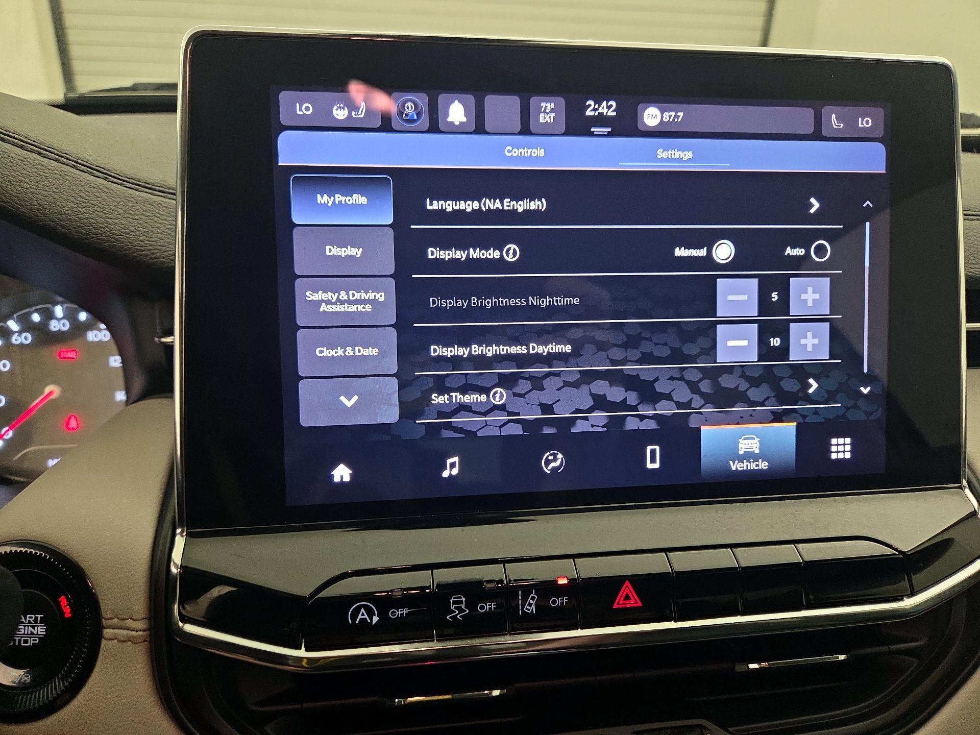 Thumbnail: 2022 Jeep Compass - 14