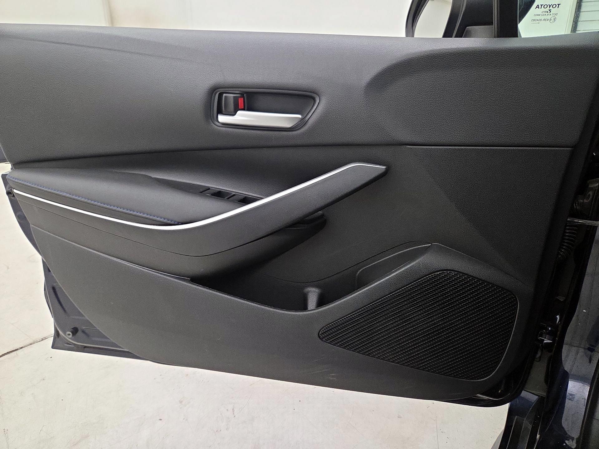 Thumbnail: 2022 Toyota Corolla - 12