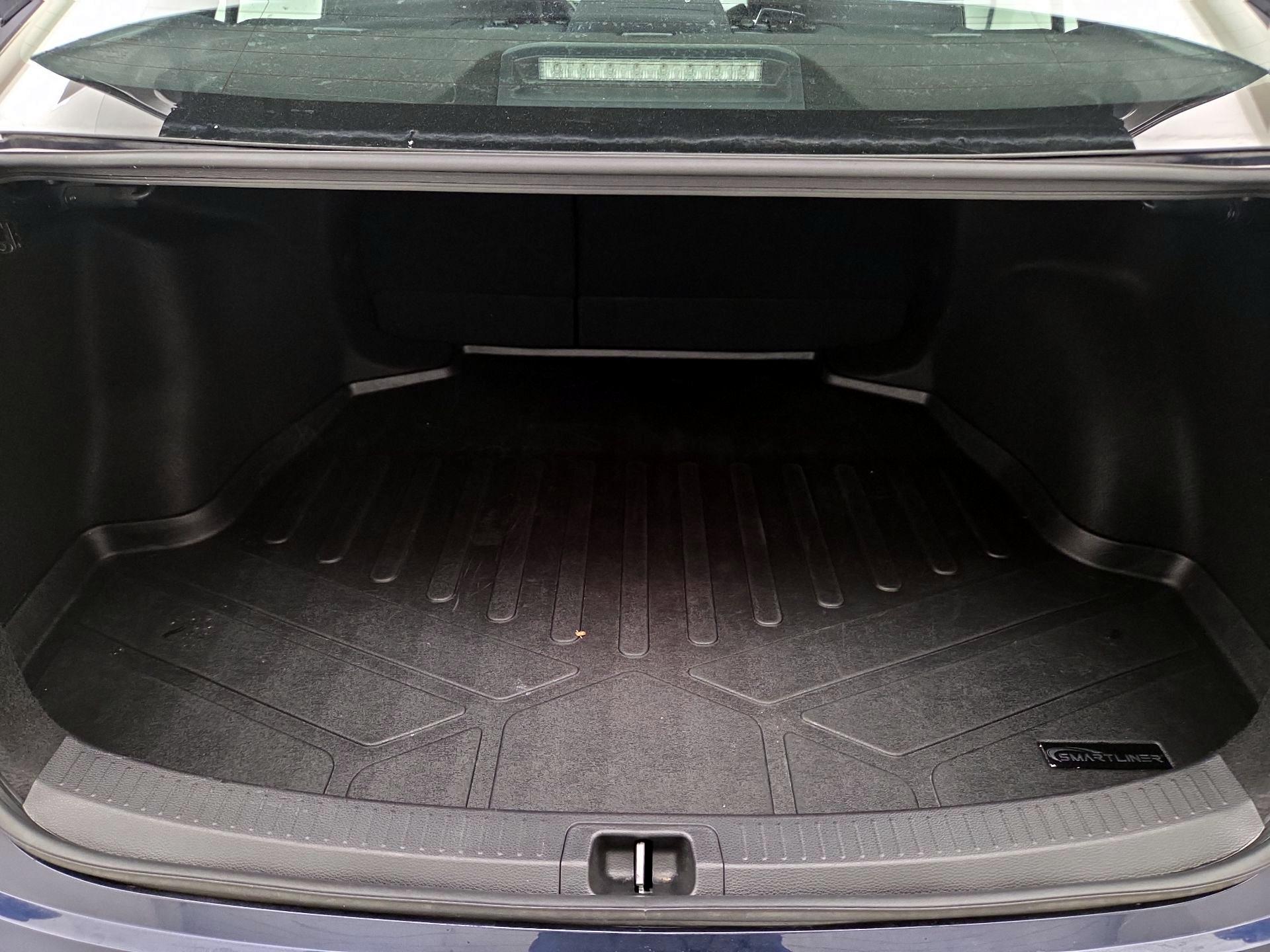 Thumbnail: 2022 Toyota Corolla - 20