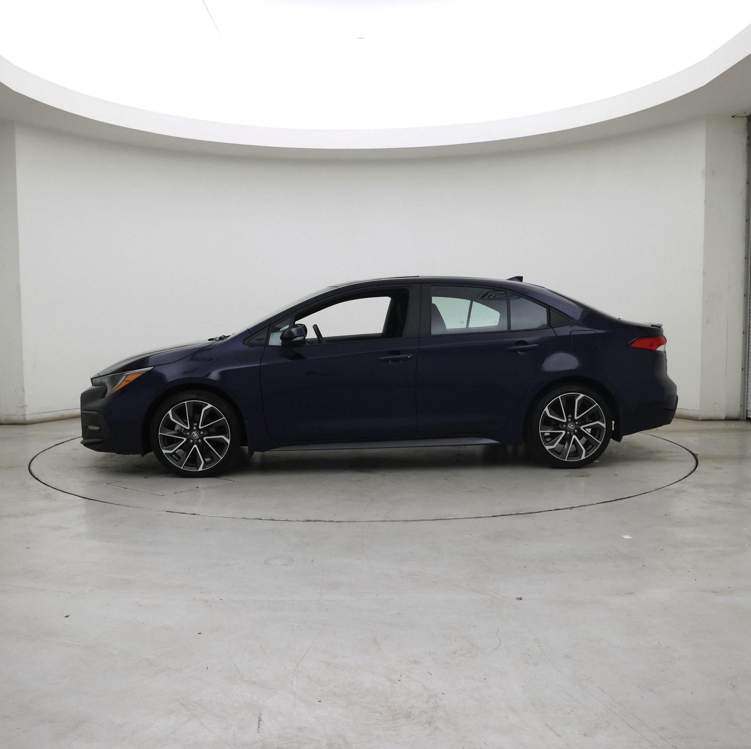 Thumbnail: 2022 Toyota Corolla - 3